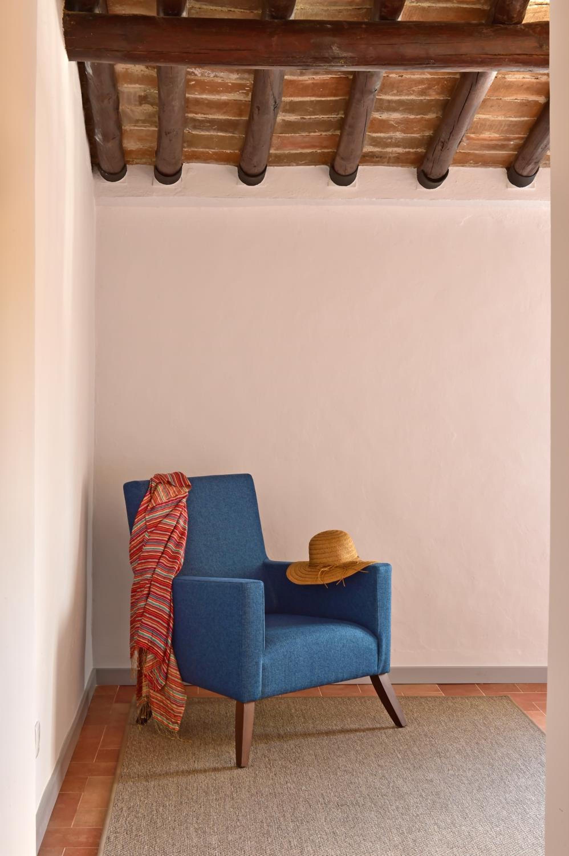 Noble Suite - Photo 4