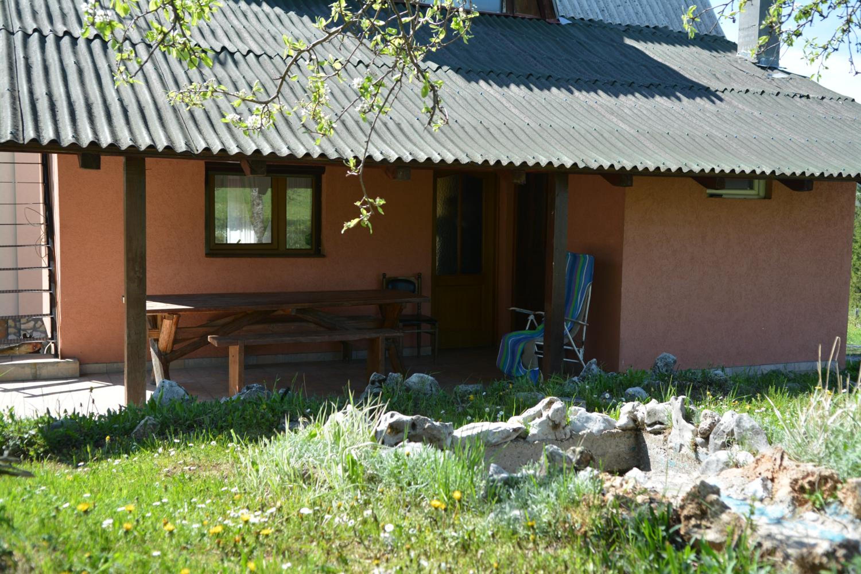 Two-Bedroom House photo 2