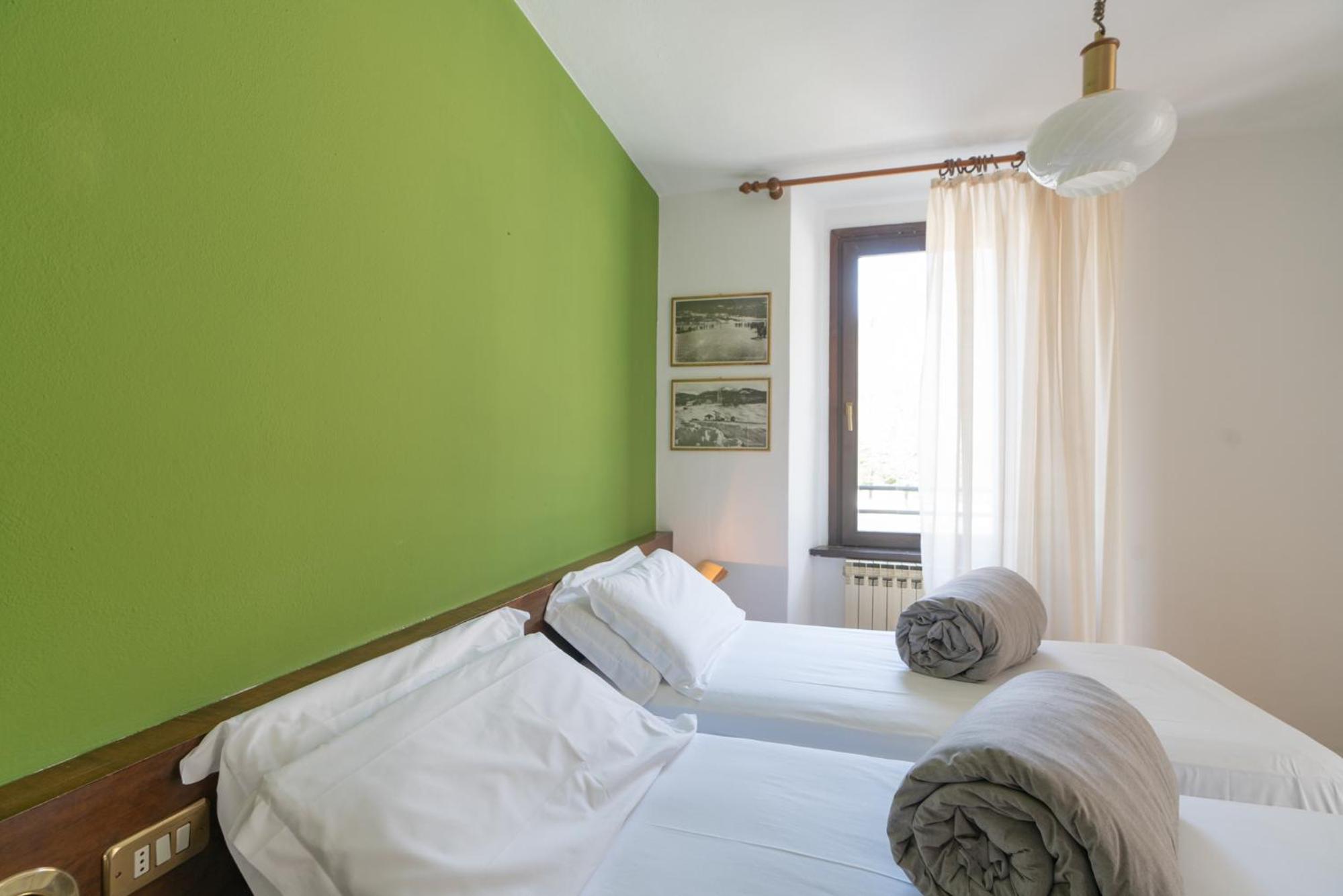 Standard Double or Twin Room - Photo 1