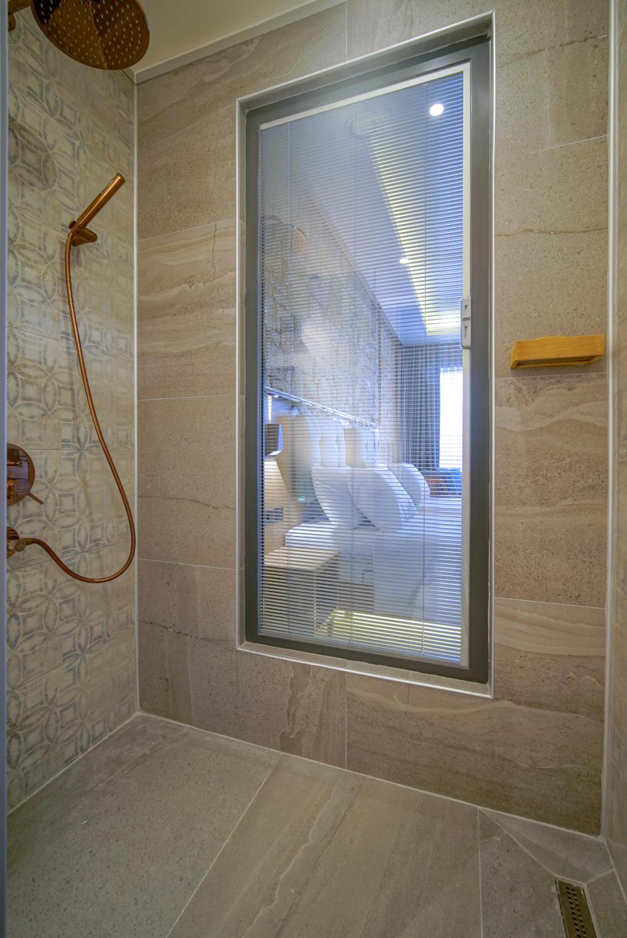 King Room with Sea View - Photo 2