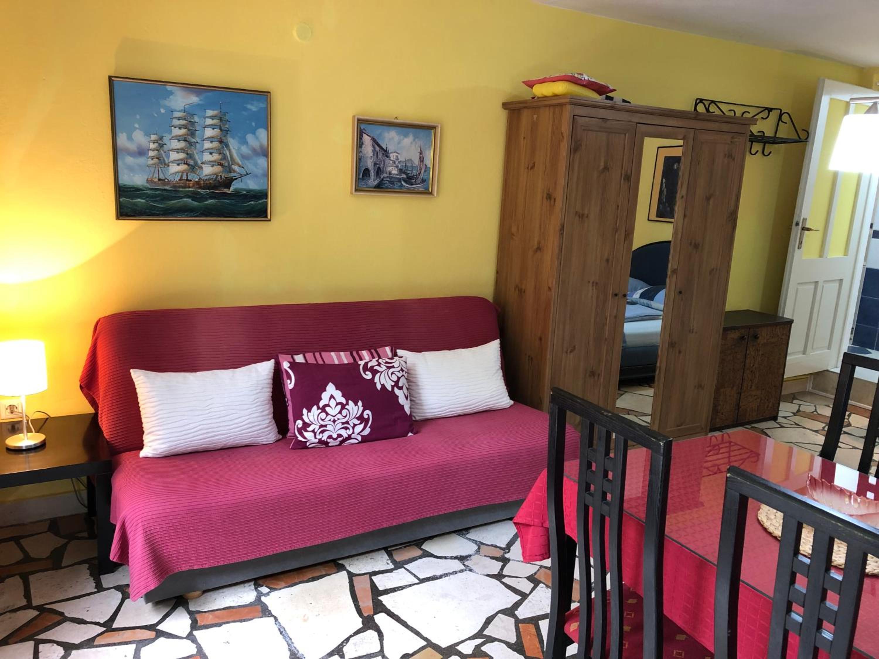 Studio with Terrace