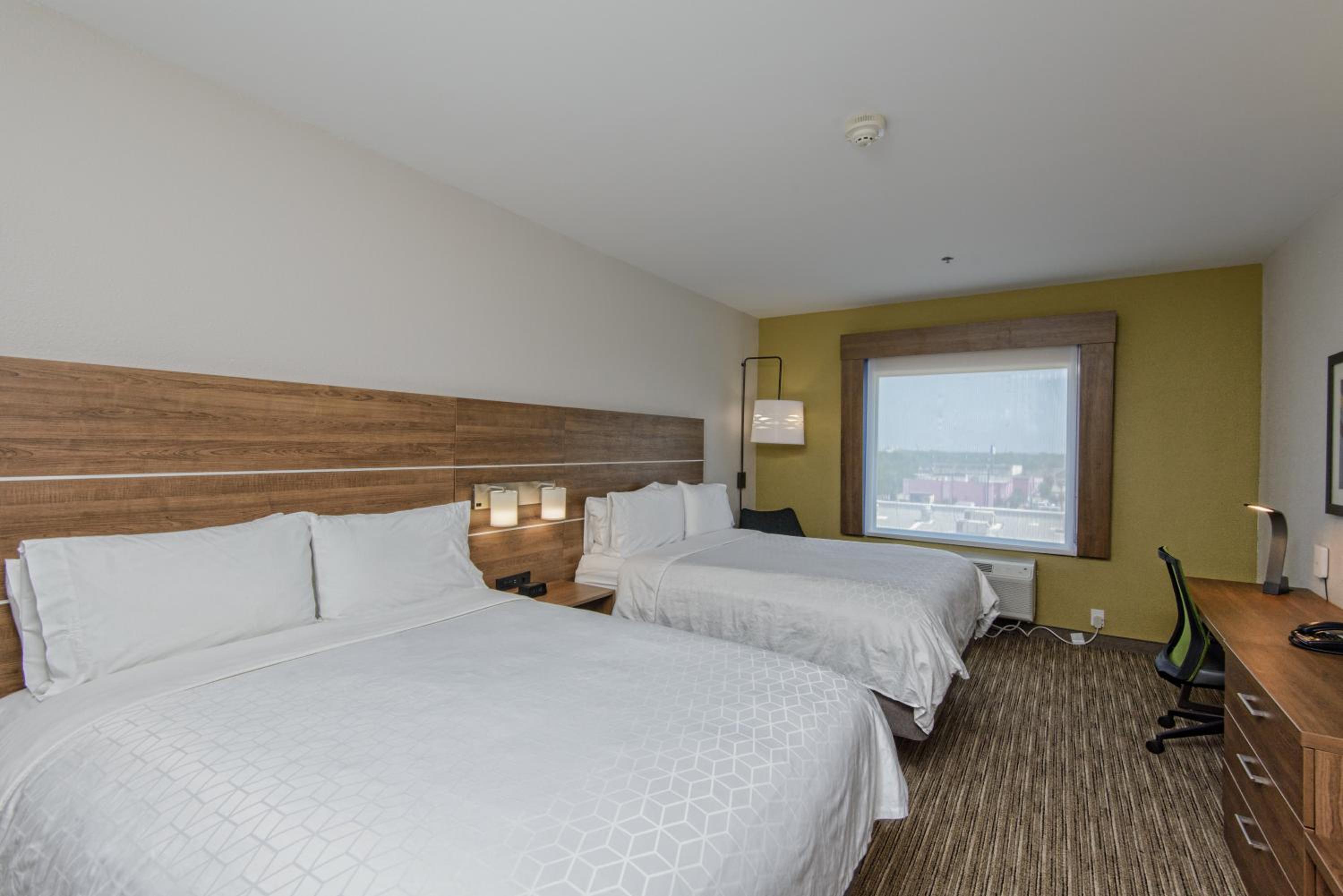 Standard Room with Two Queen Beds - Photo 1