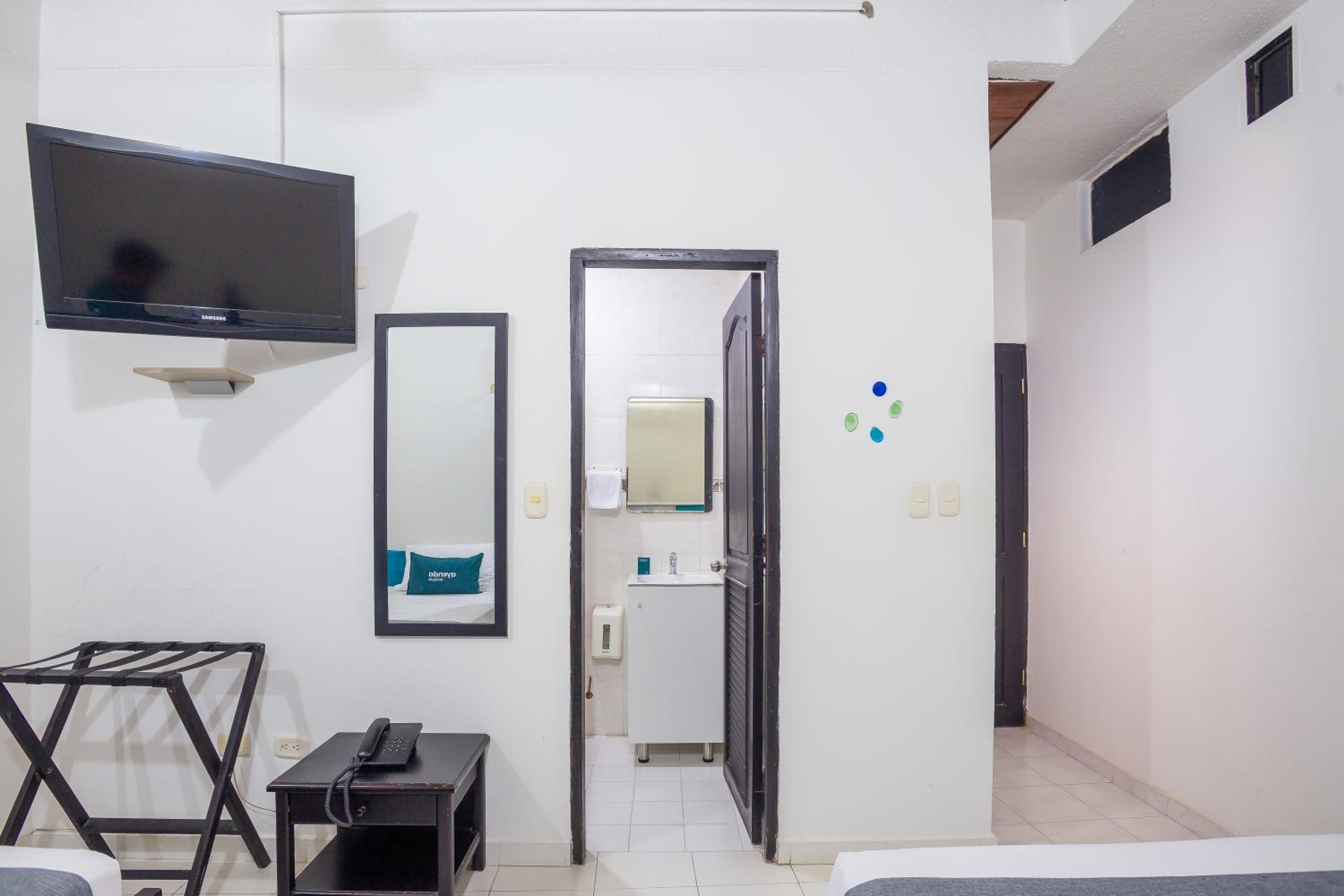 Double or Twin Room photo 1