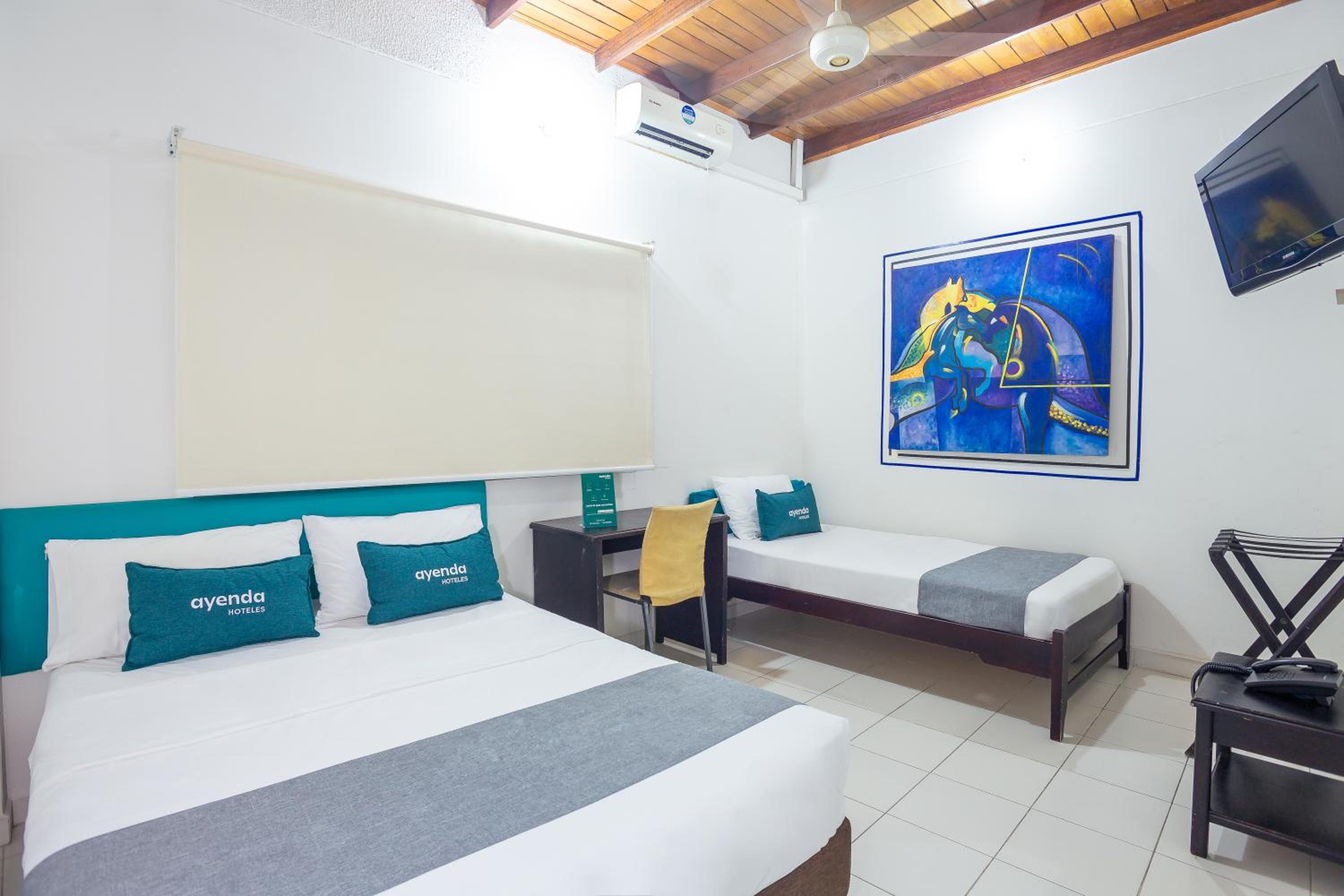Double or Twin Room photo 2