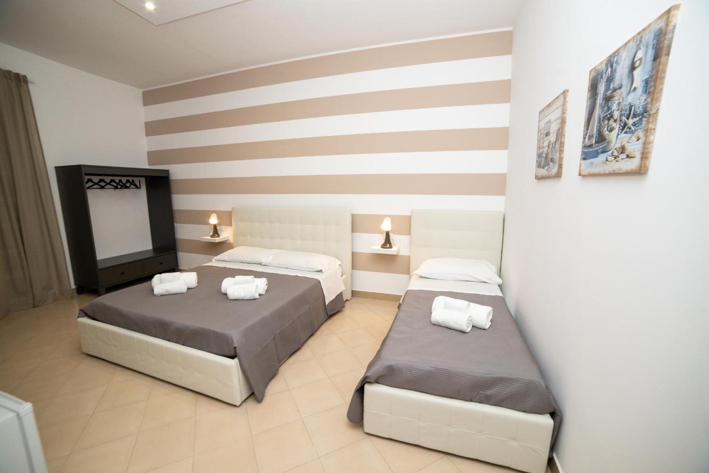 Triple Room with Balcony photo 1