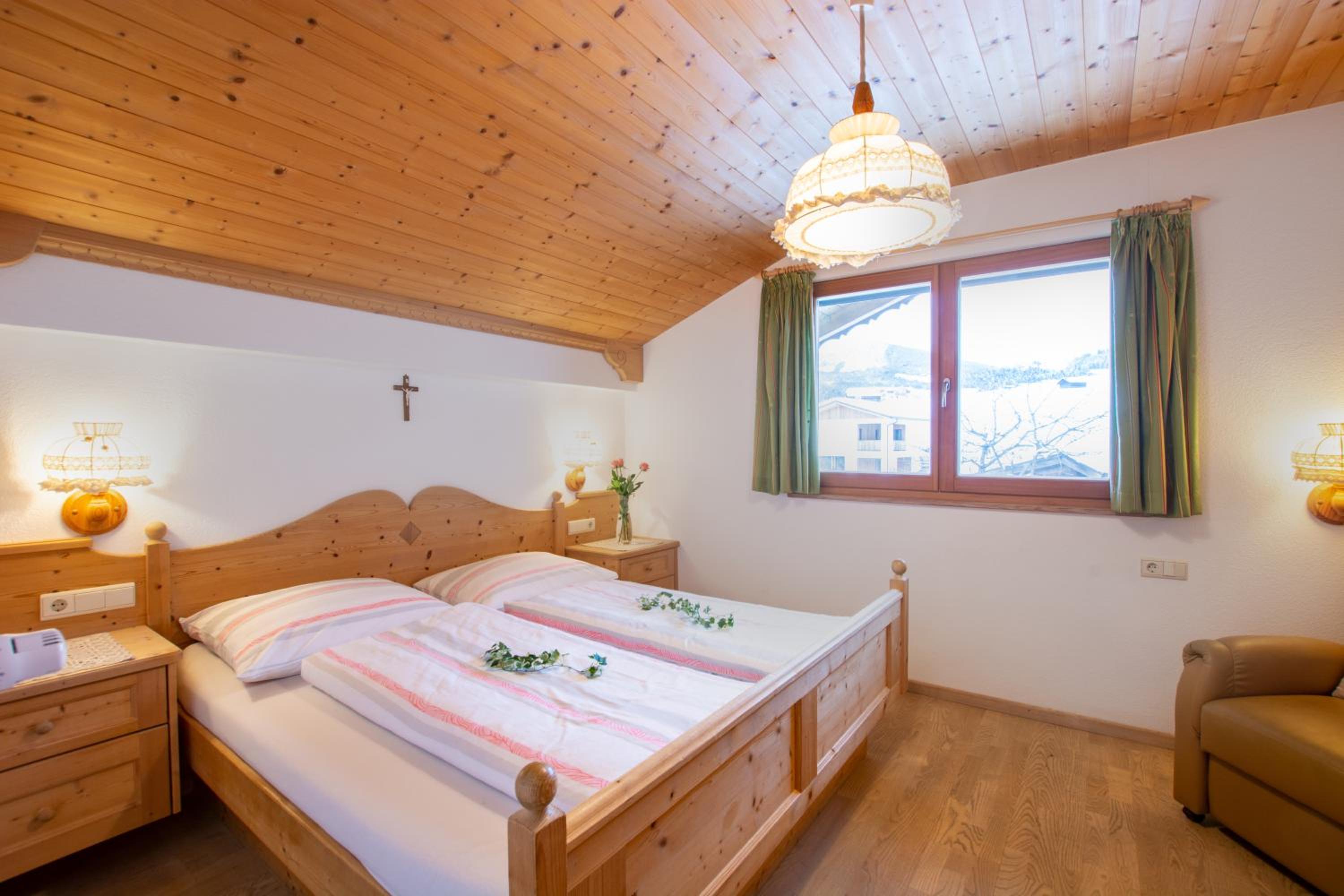 Two-Bedroom Apartment with Balcony photo 1