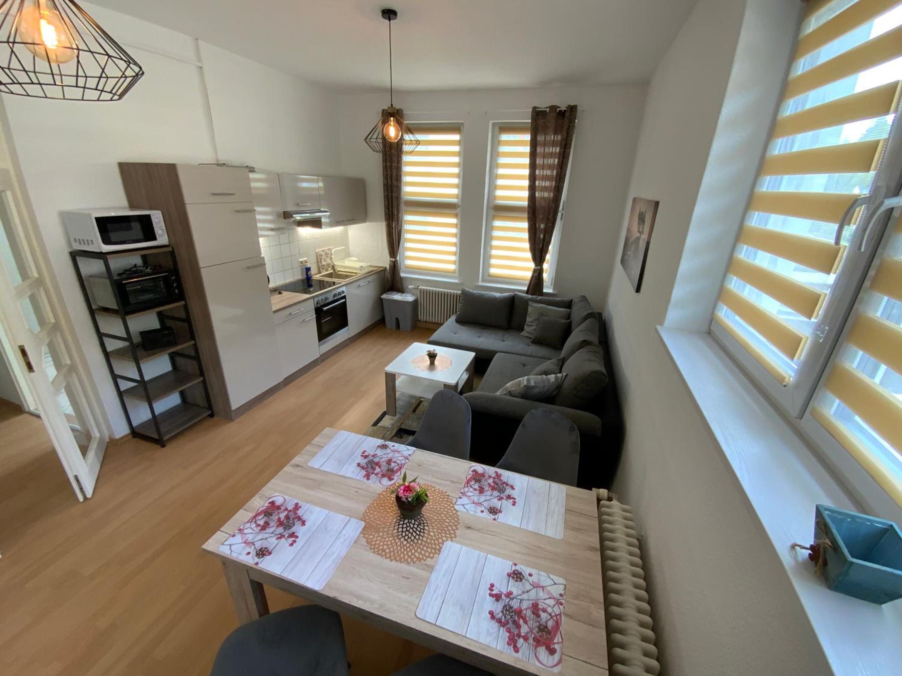 Apartment photo 2