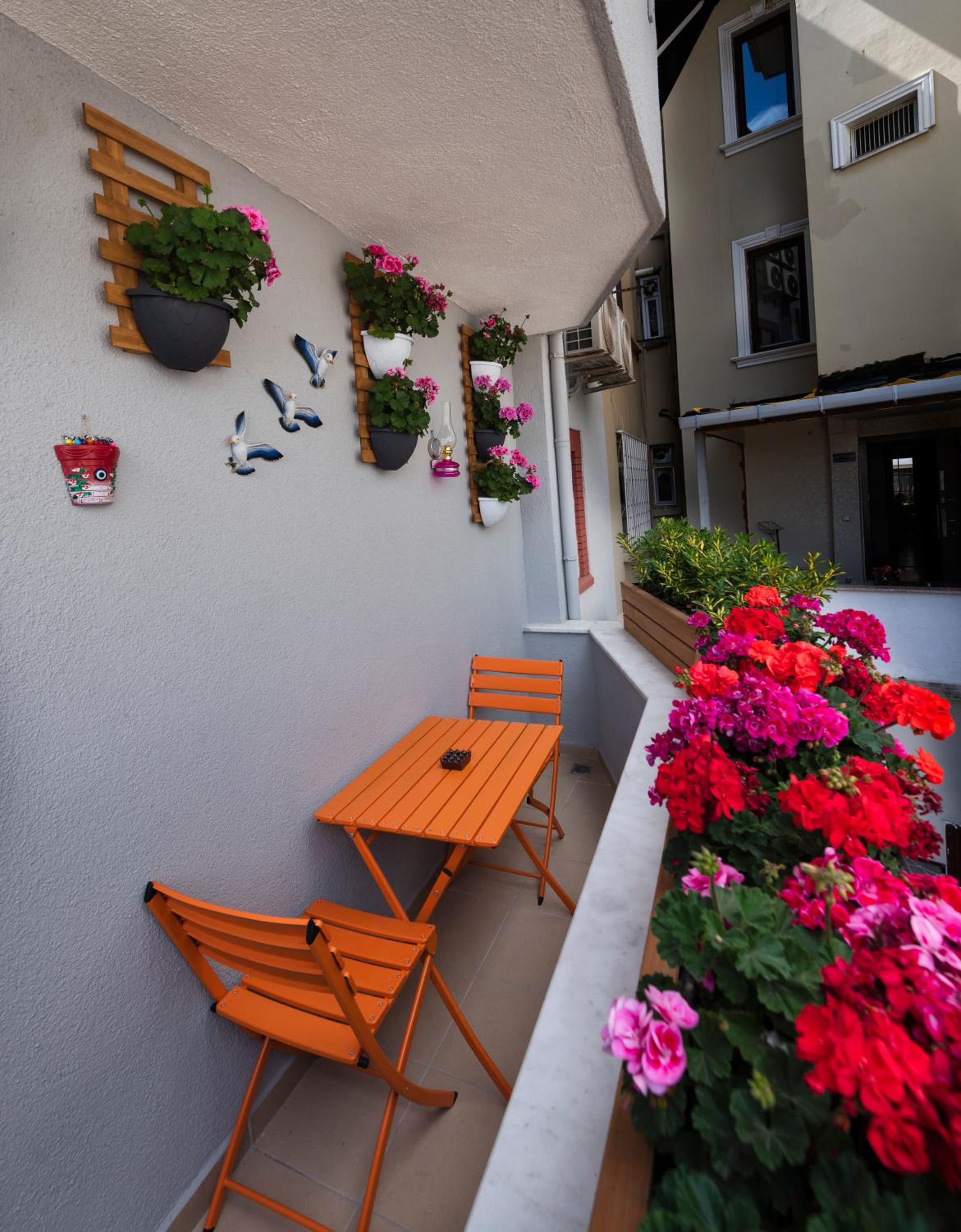 Two-Bedroom Deluxe Apartment with Balcony photo 3
