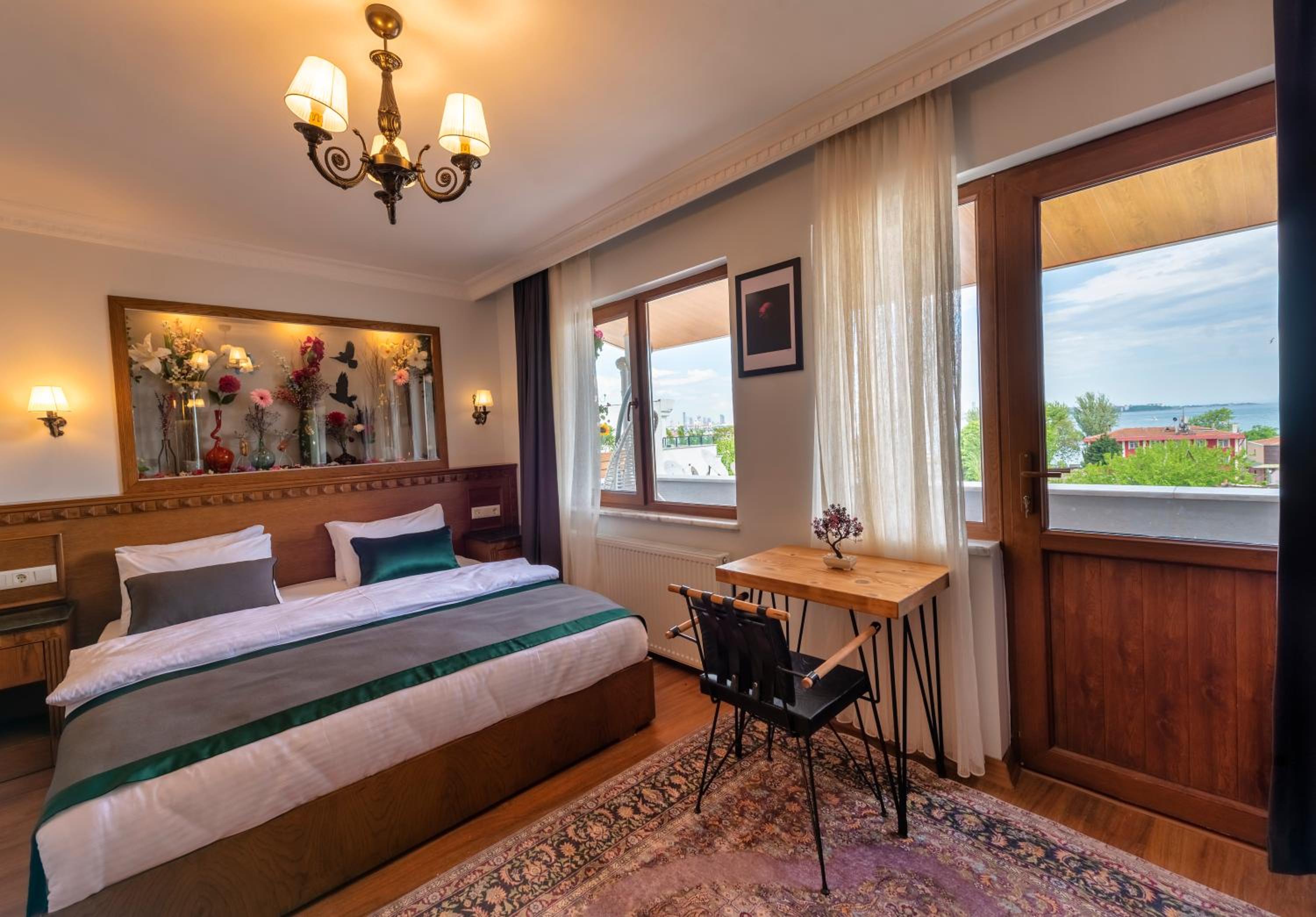 Superior Suite with Sea View photo 3
