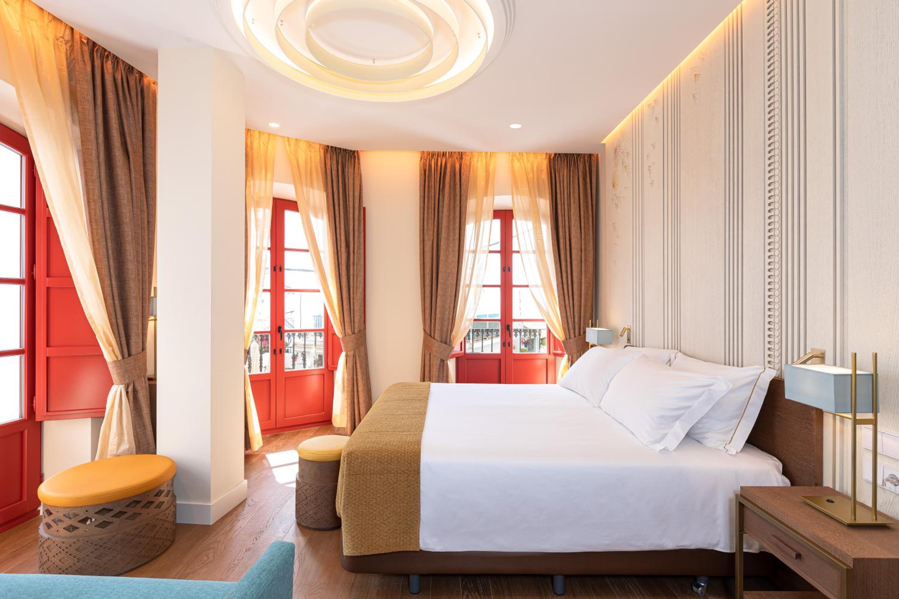 Deluxe Triple Room - Photo 1