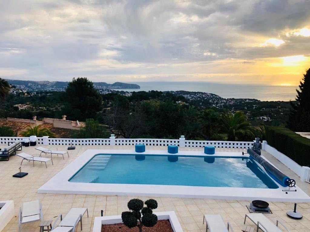 Deluxe Double Room With Balcony And Sea View photo 3