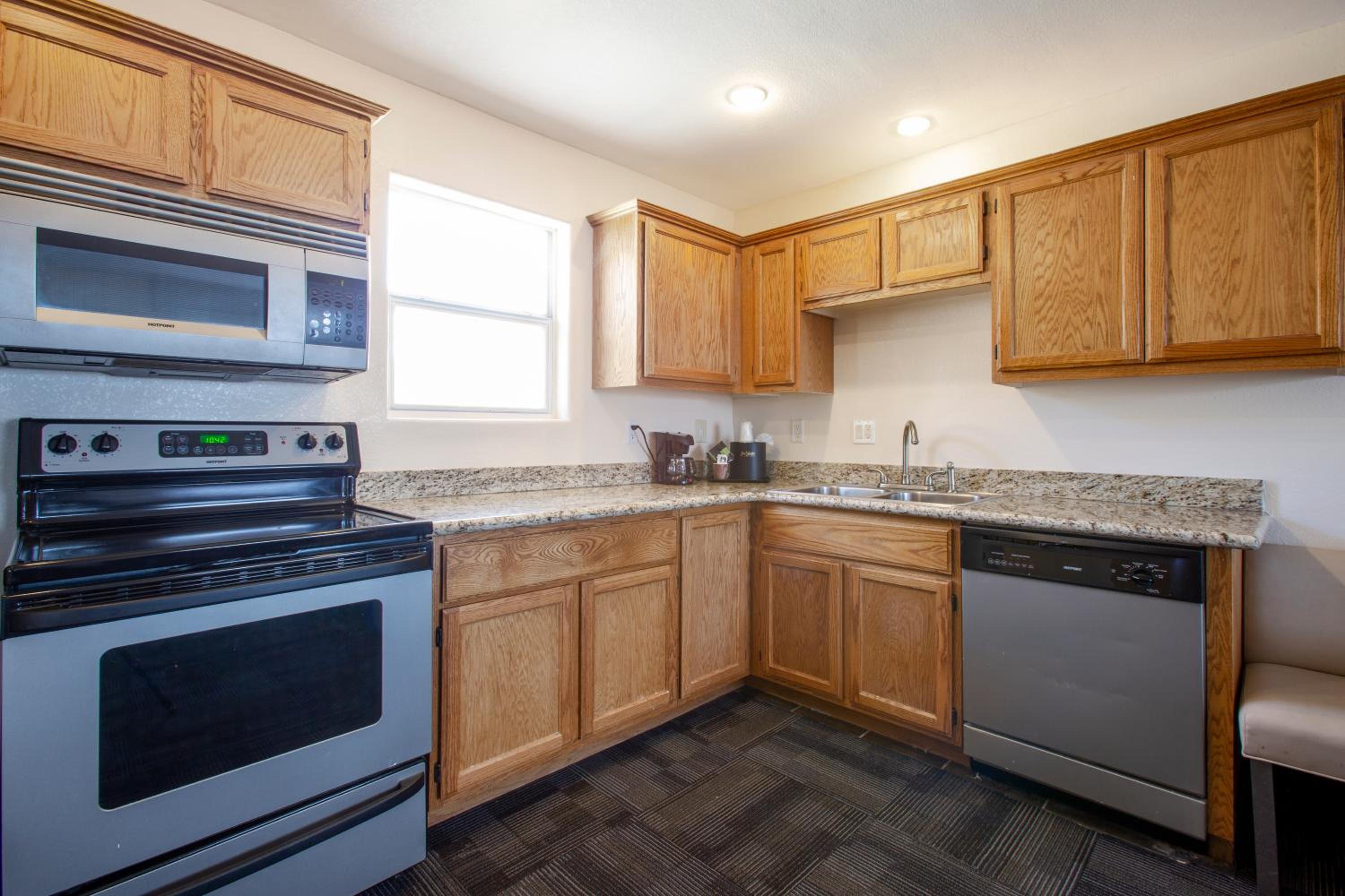 Premier Suite - City View