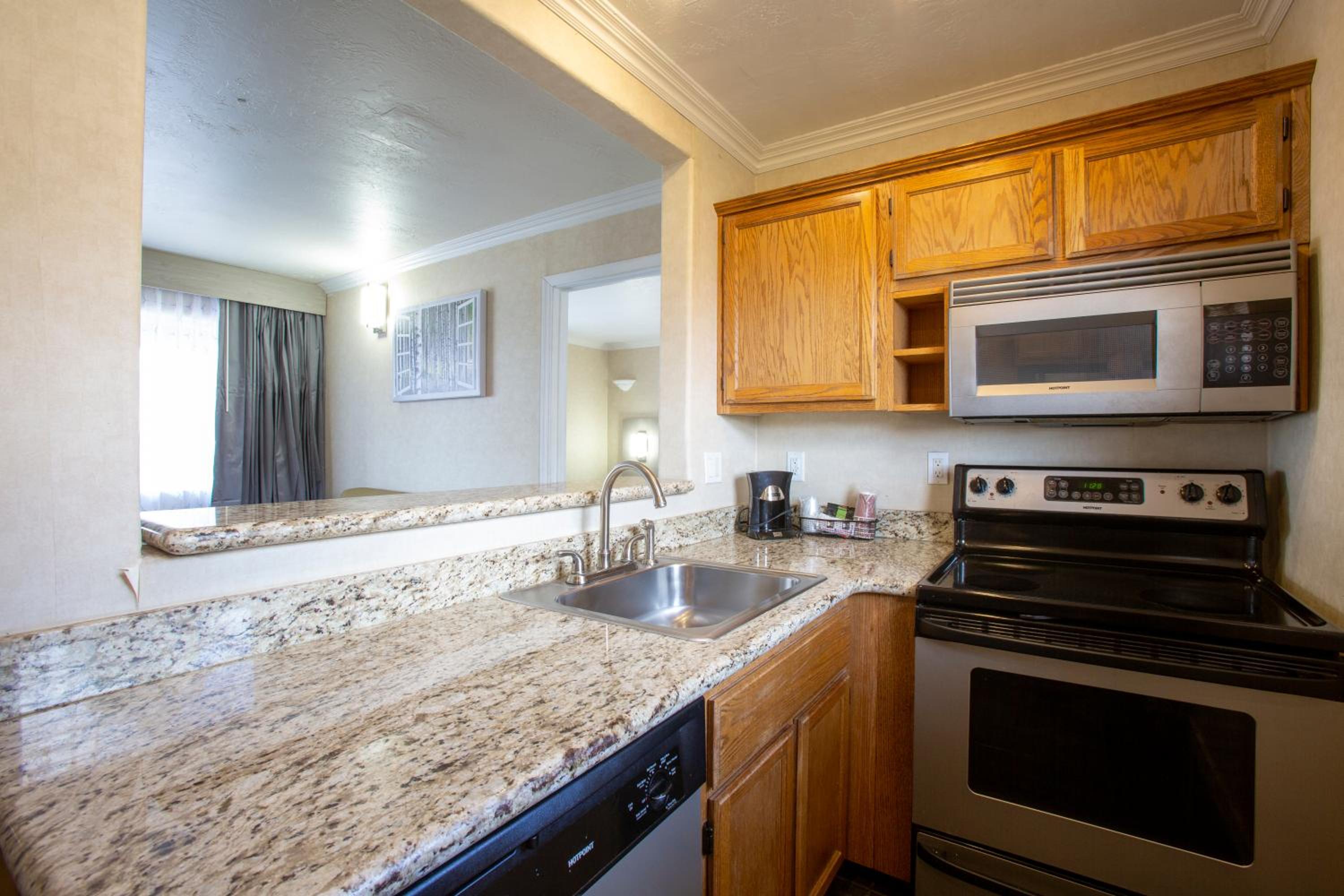 Penthouse Suite photo 3