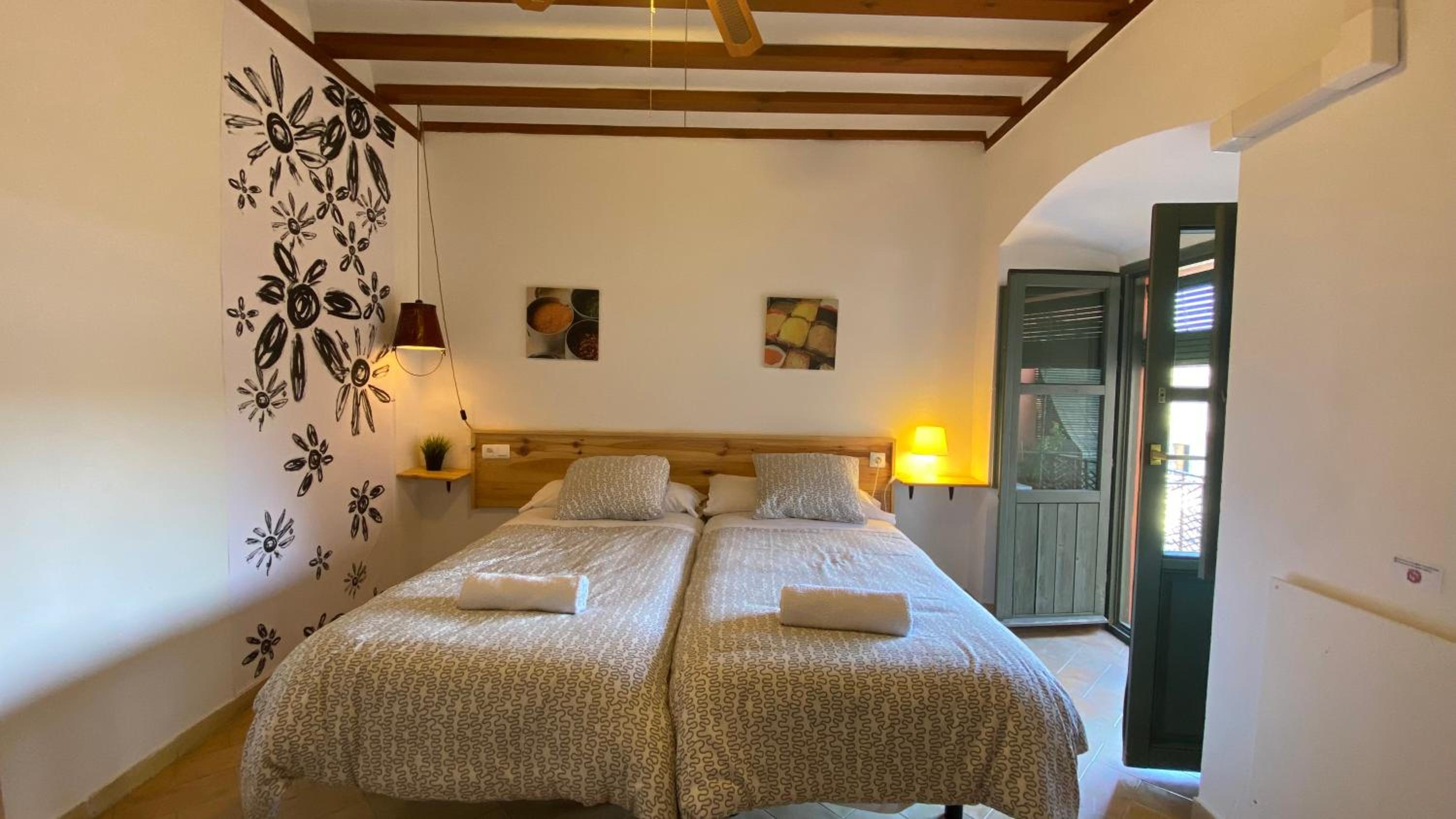 Double or Twin Room - Photo 11