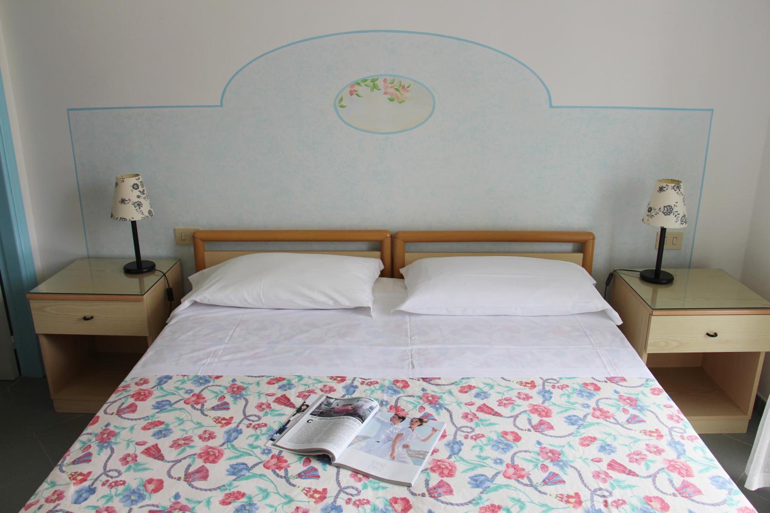 Economy Double or Twin Room - Photo 13