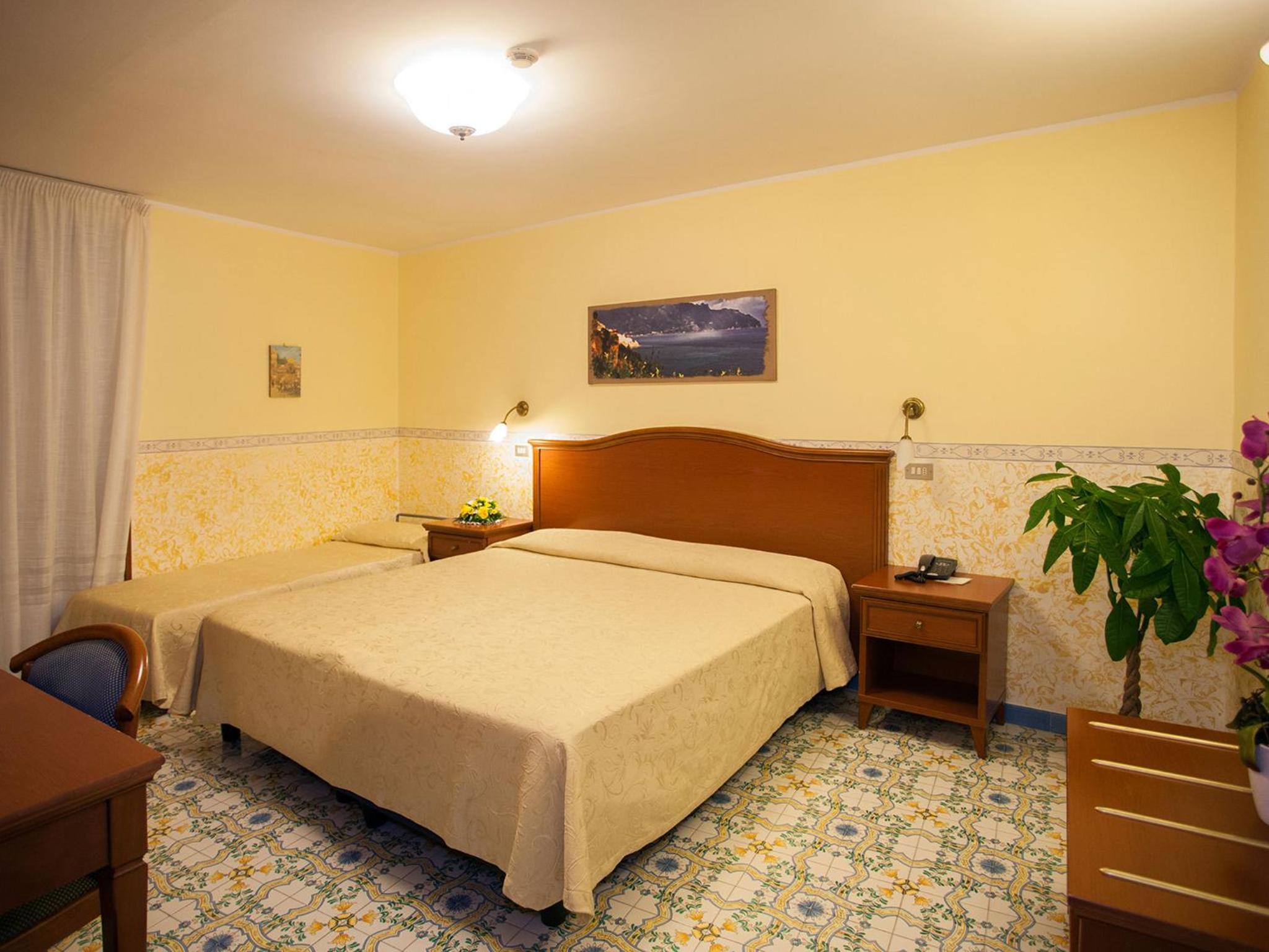 Classic Triple Room - Photo 7