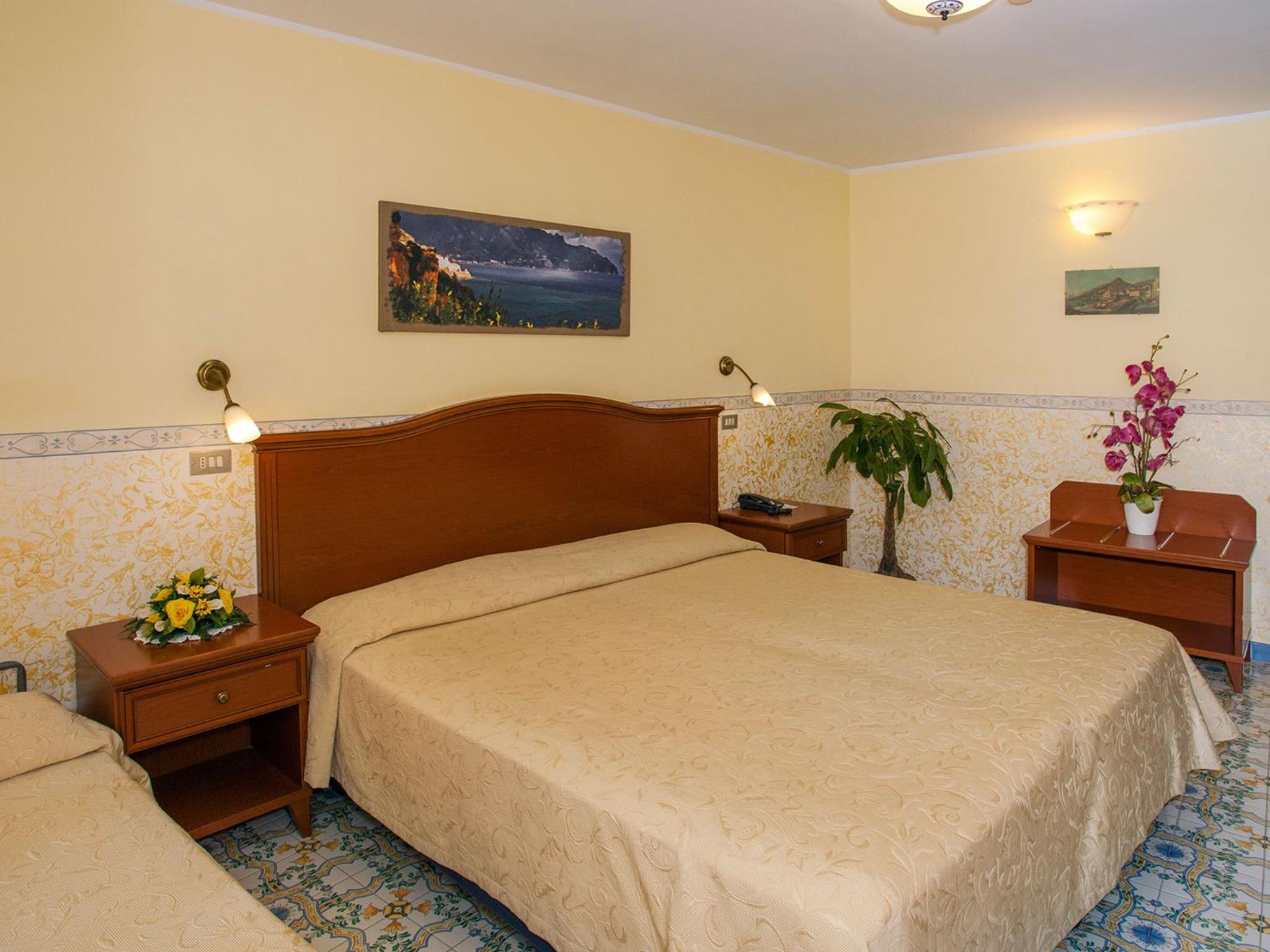 Classic Triple Room - Photo 8