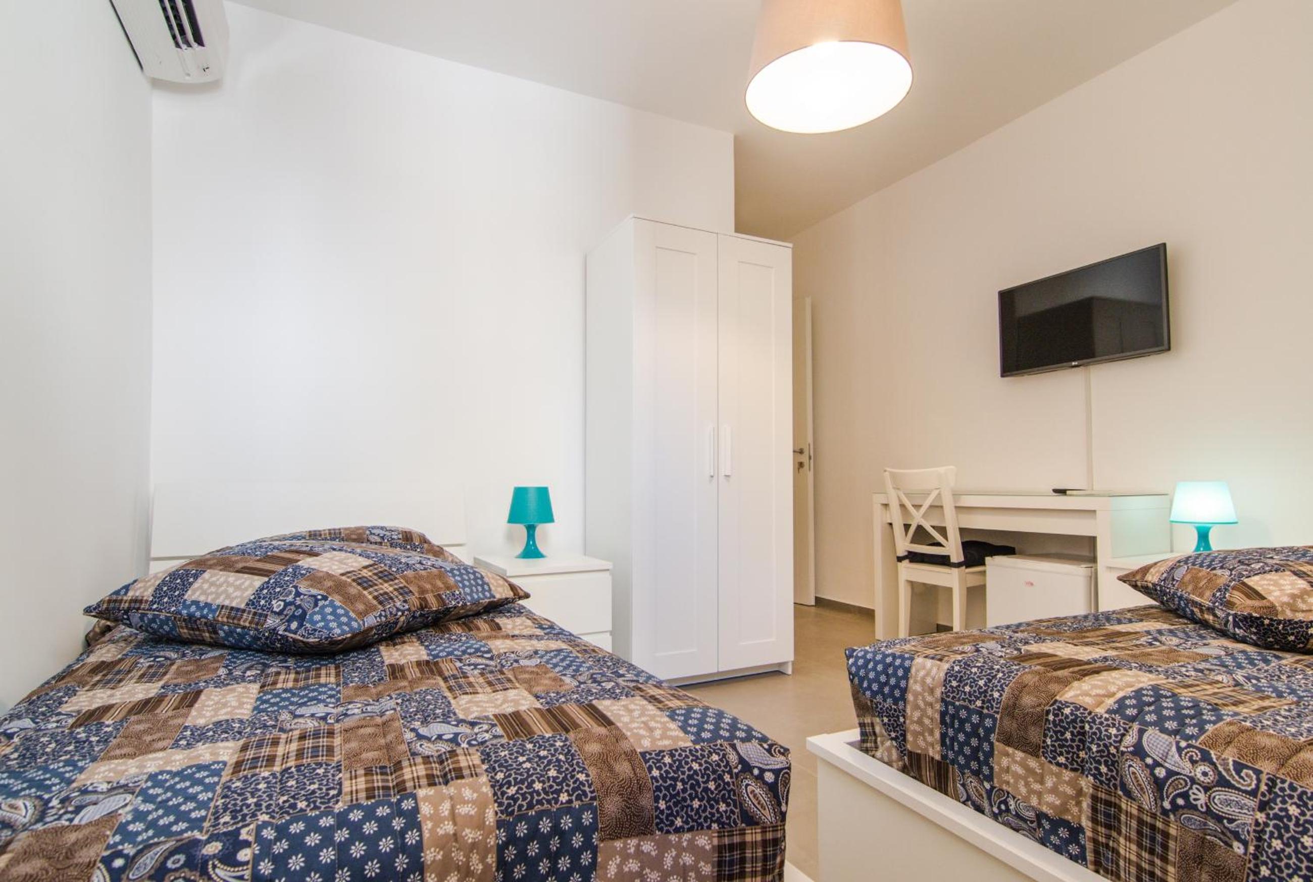 Deluxe Double or Twin Room photo 1
