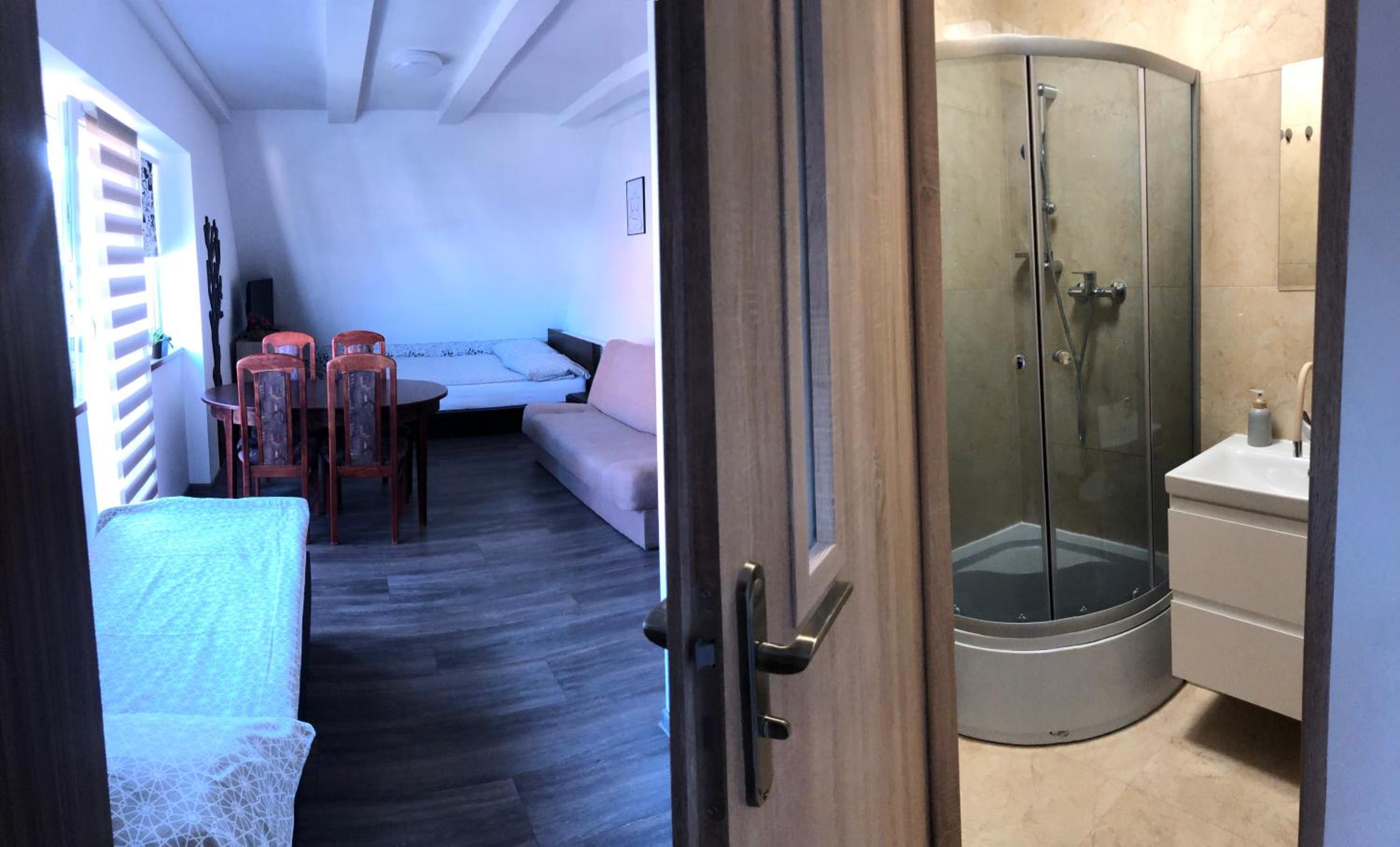 Quadruple Room - Photo 4