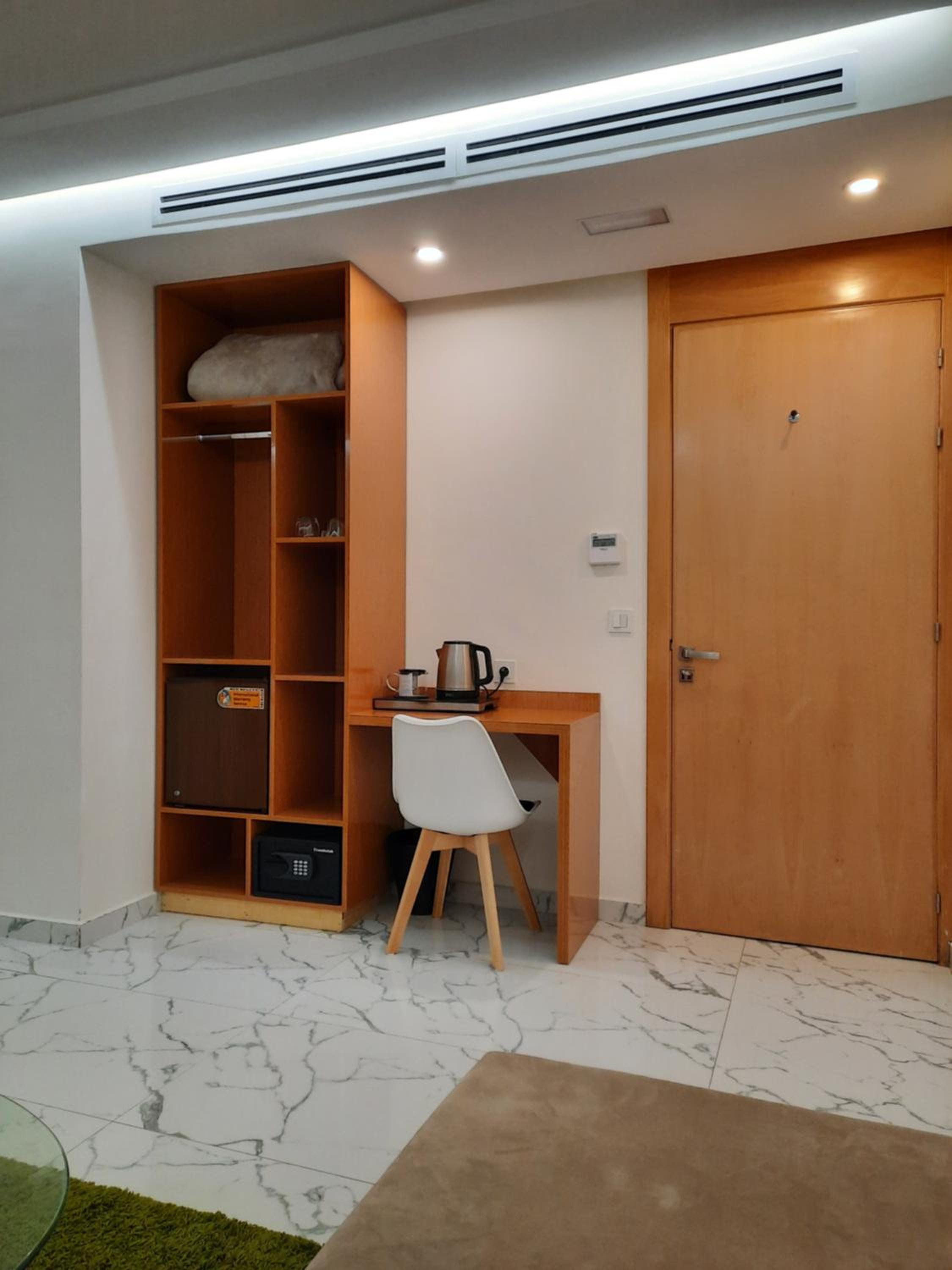 One-Bedroom Apartment - Photo 7