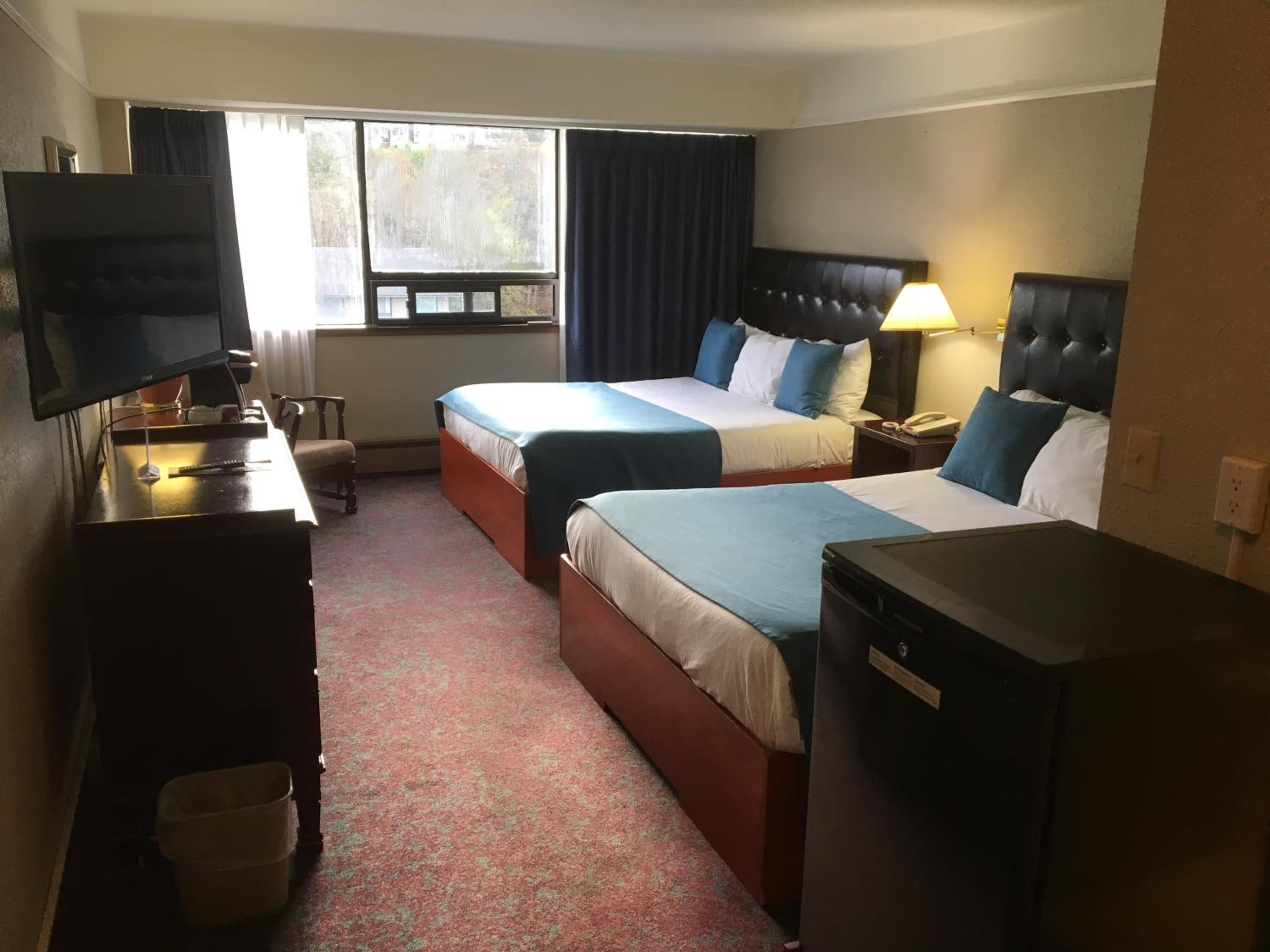 Deluxe Room - Photo 3