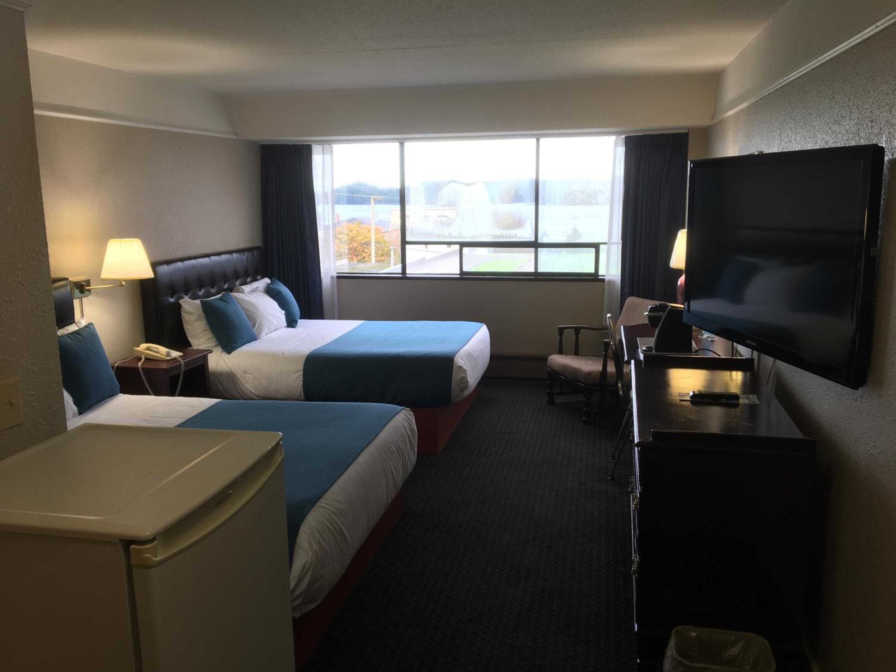 Deluxe Room - Photo 4