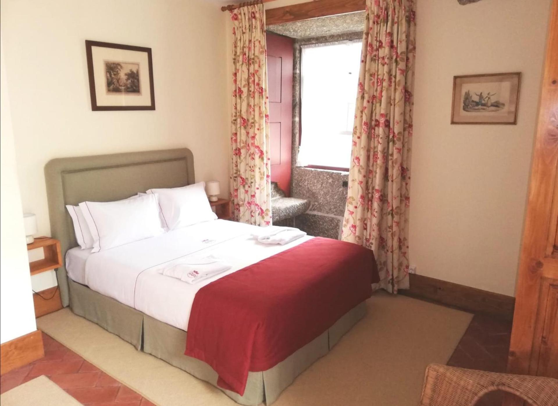 Double or Twin Room photo 2