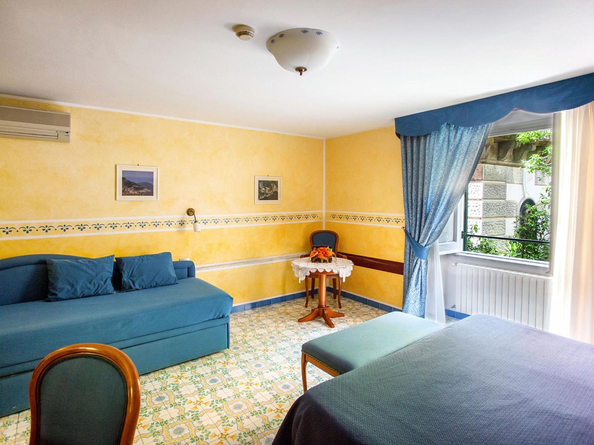 Classic Quadruple Room