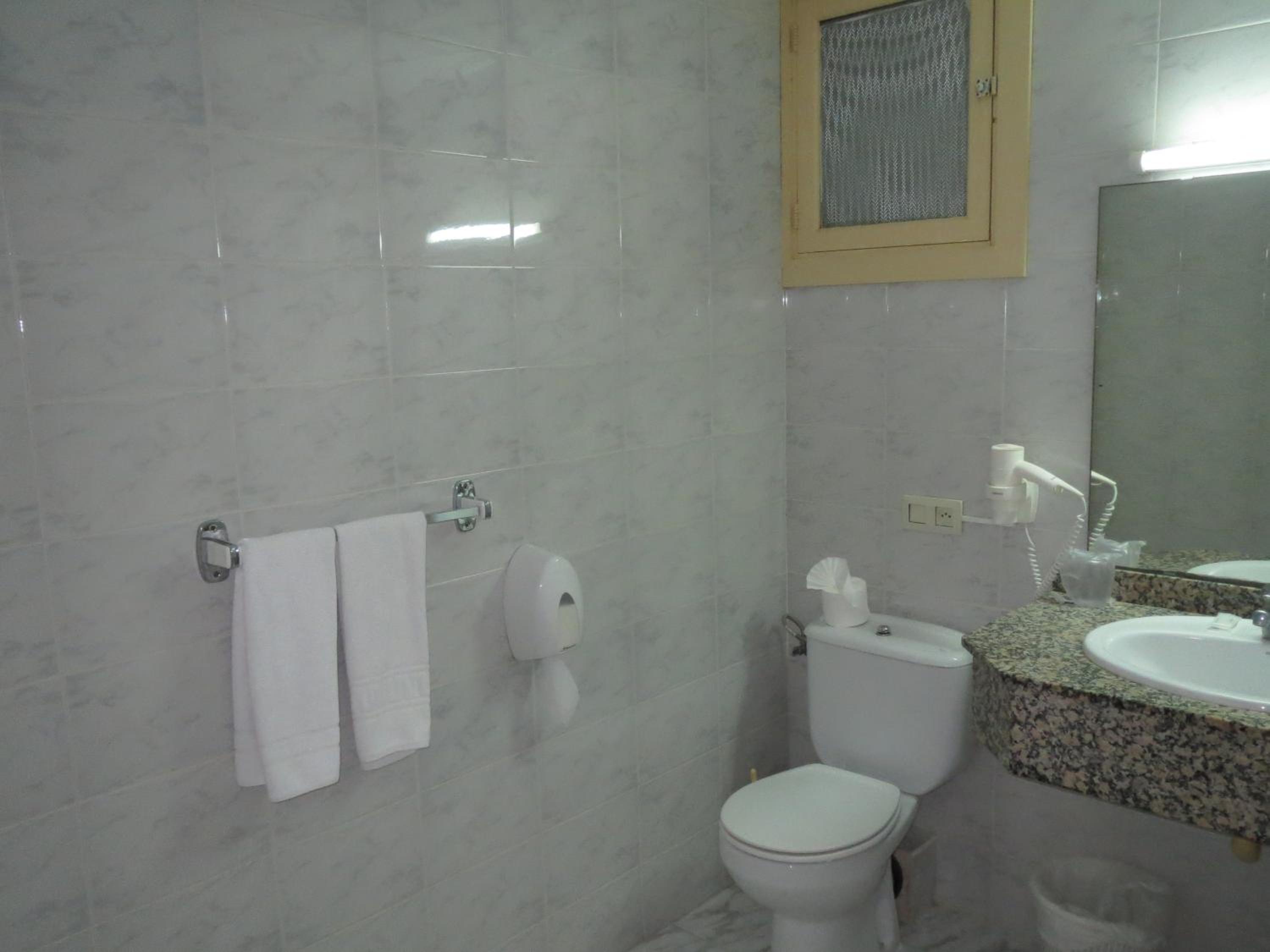 Superior Double Or Twin Room photo 2
