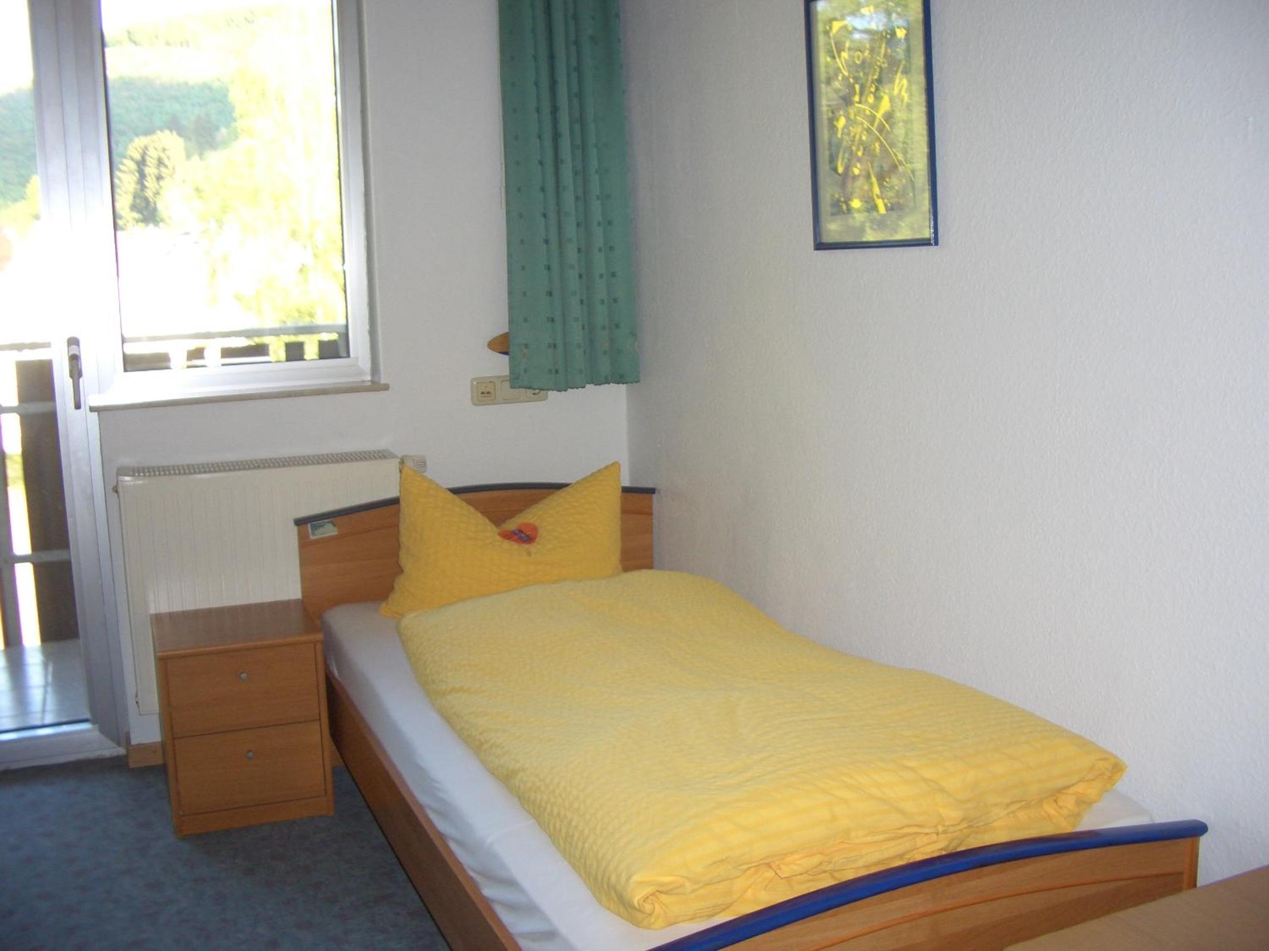 Single Room photo 3