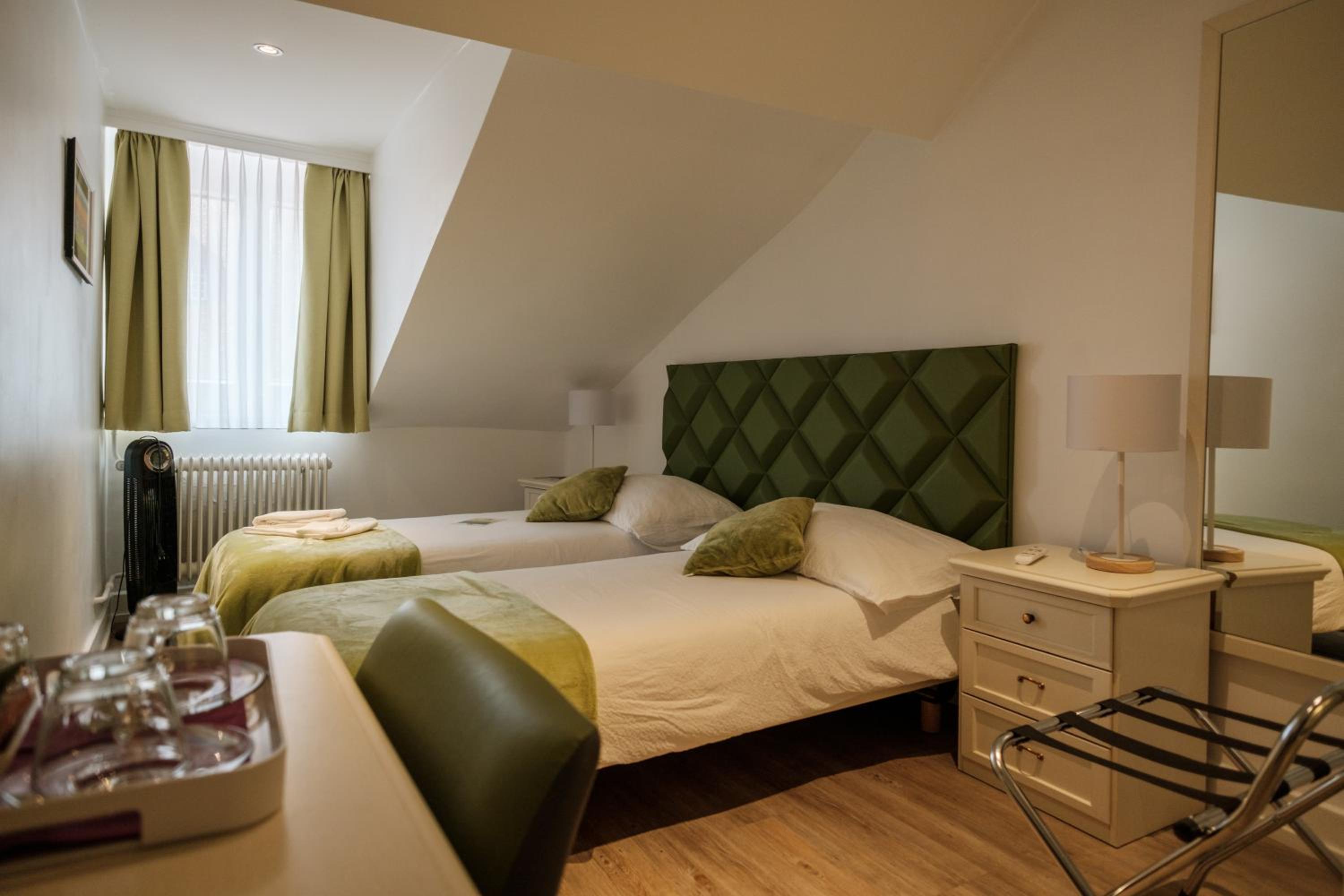Twin Room photo 2