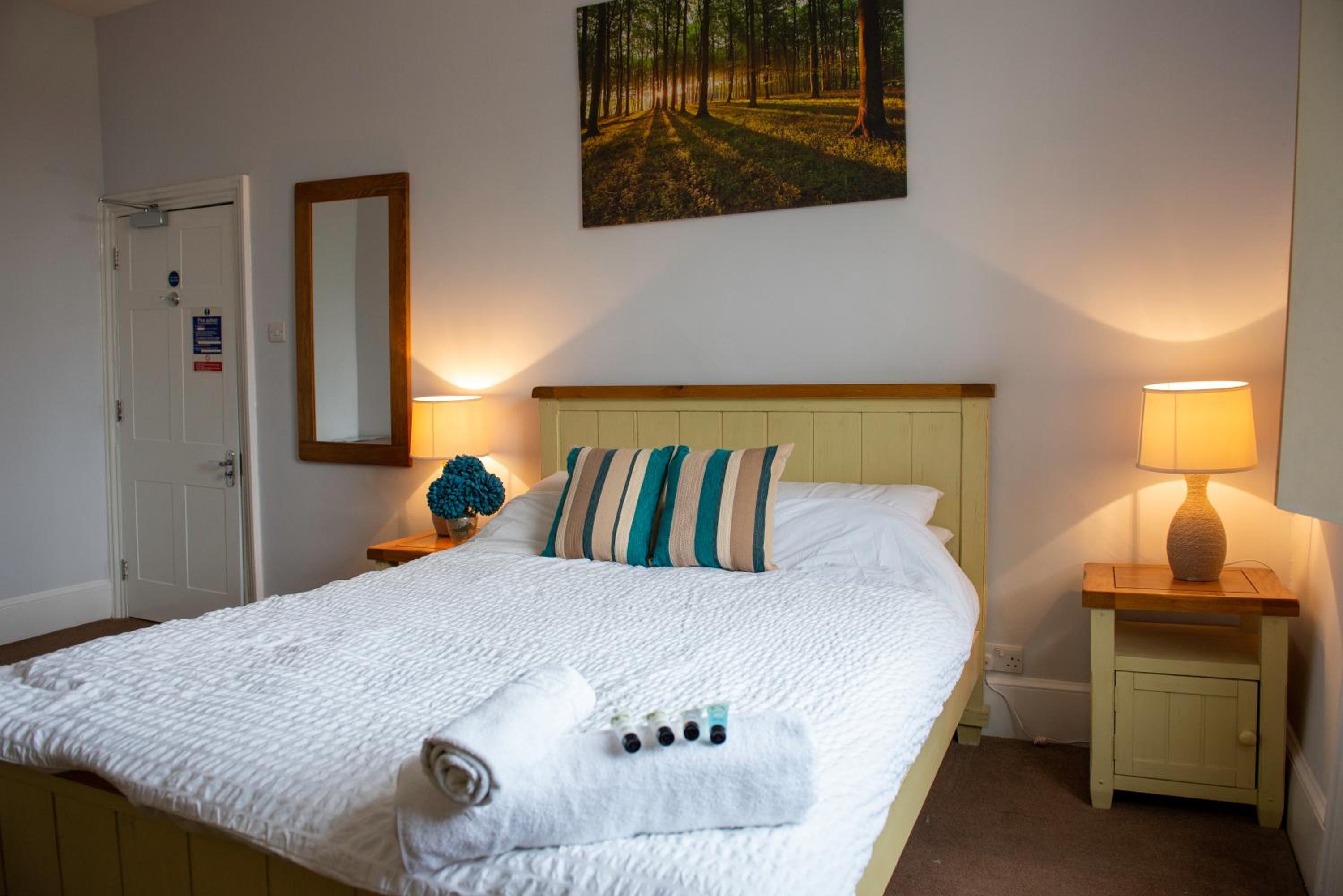 Double Room - Photo 1