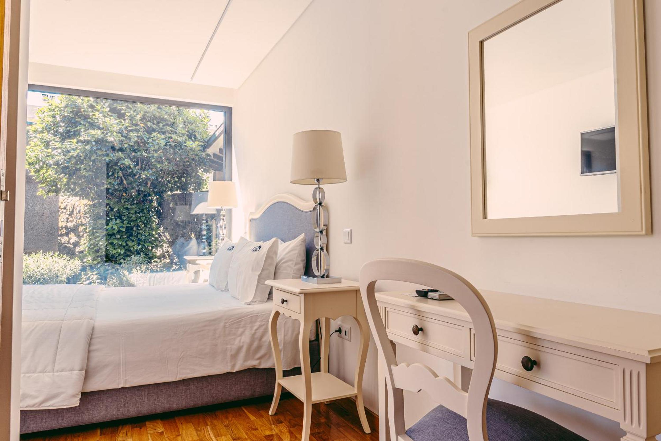 Double Room with Private Bathroom photo 2