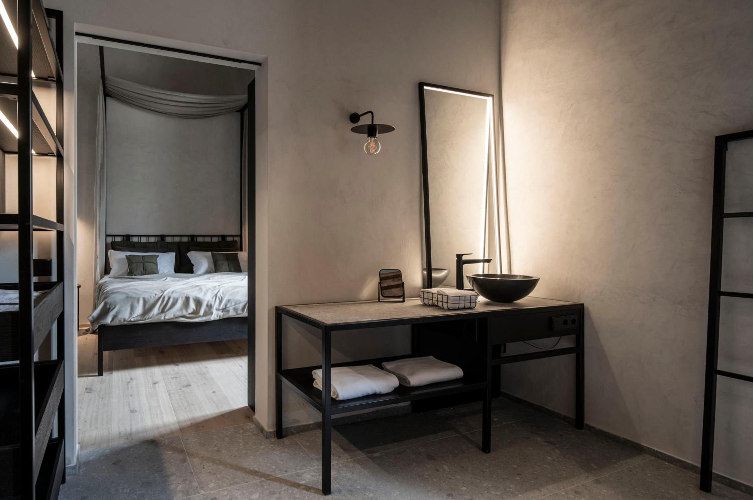 Double Room - Photo 4