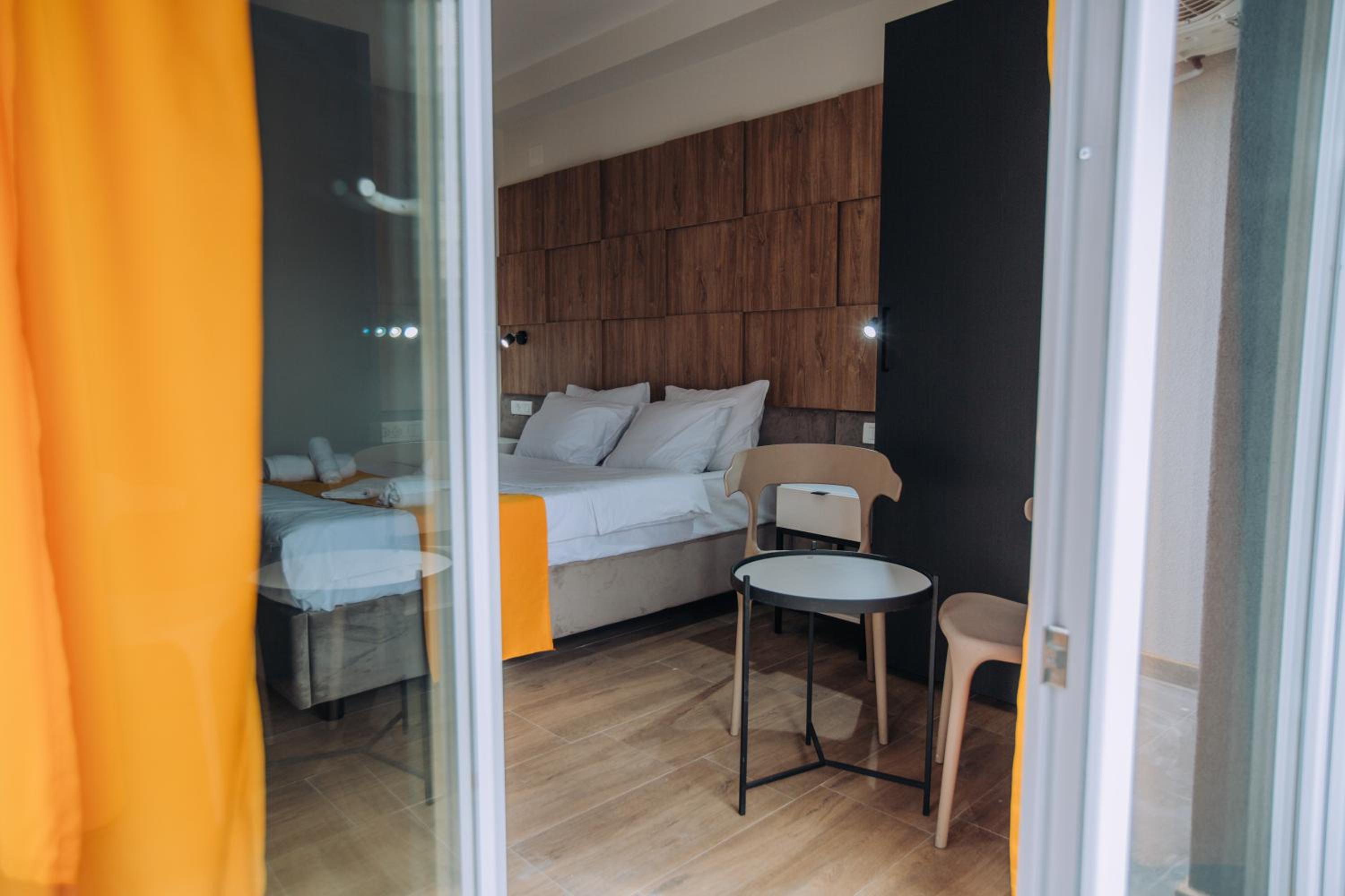 Double Room with Balcony photo 2