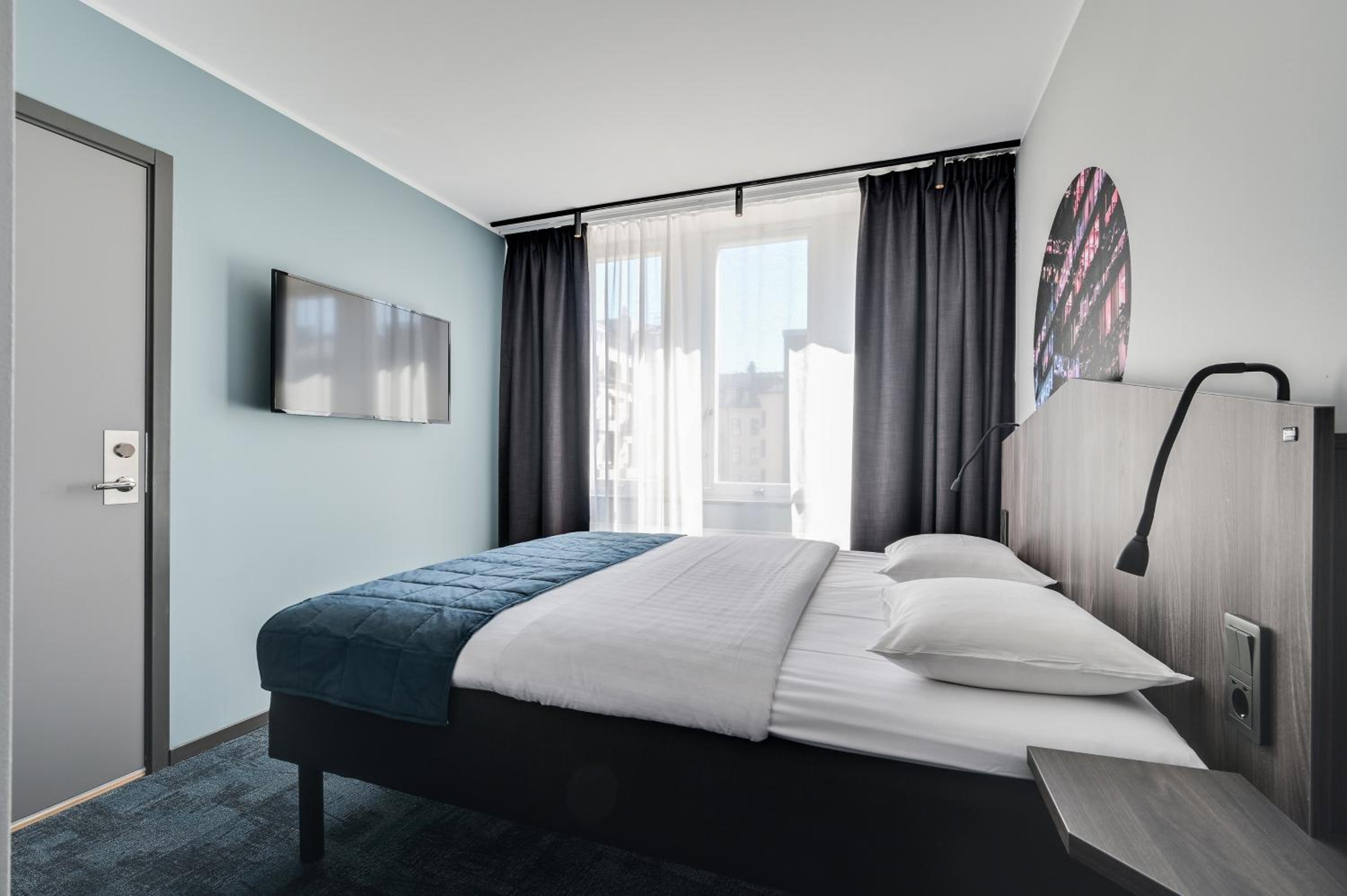 Double Room - Photo 4