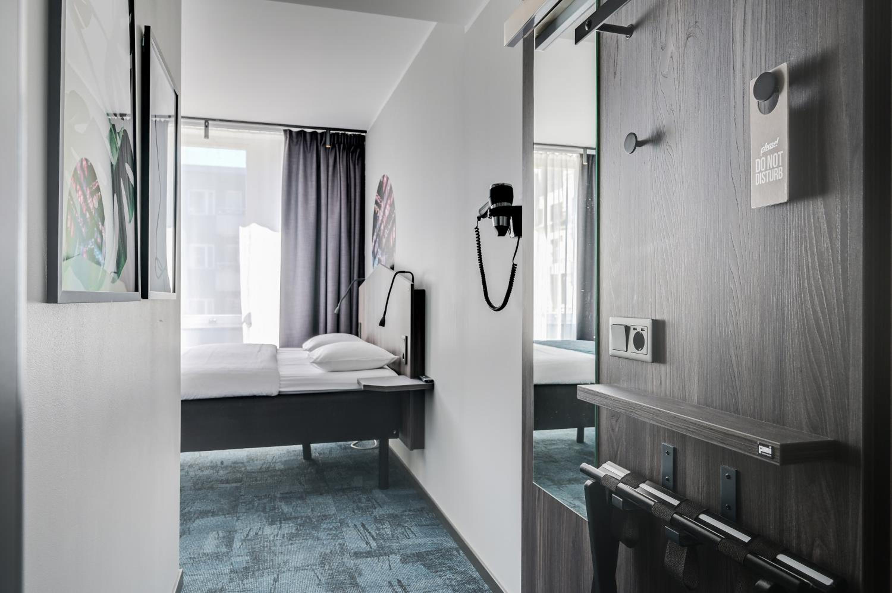 Double Room - Photo 1
