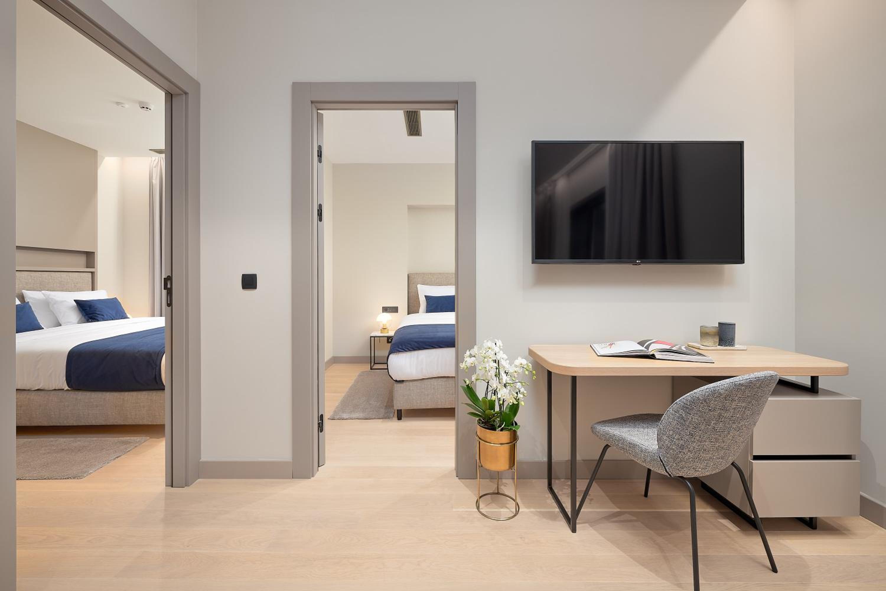 Familiensuite mit Balkon