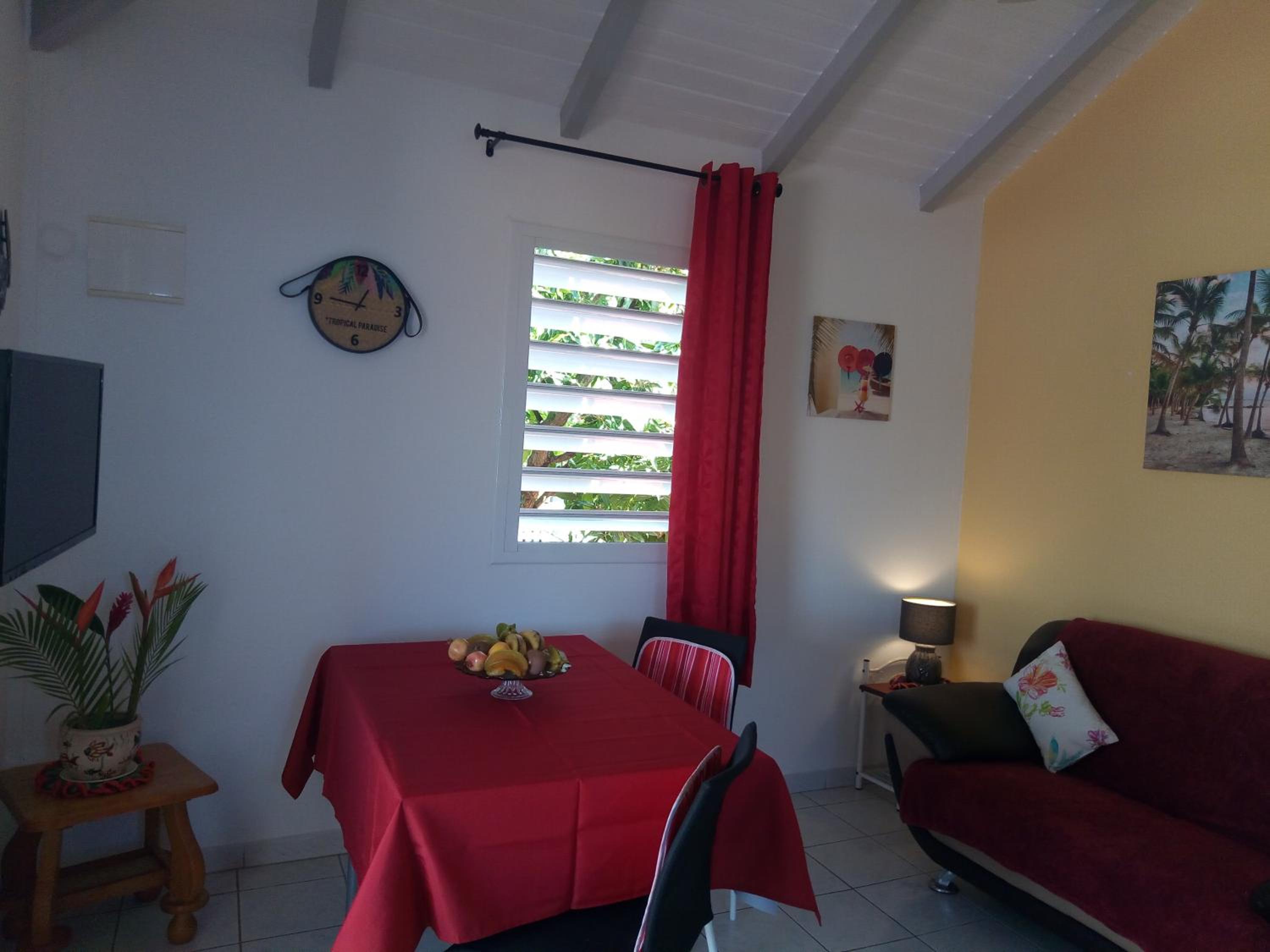 Apartment with Sea View photo 2