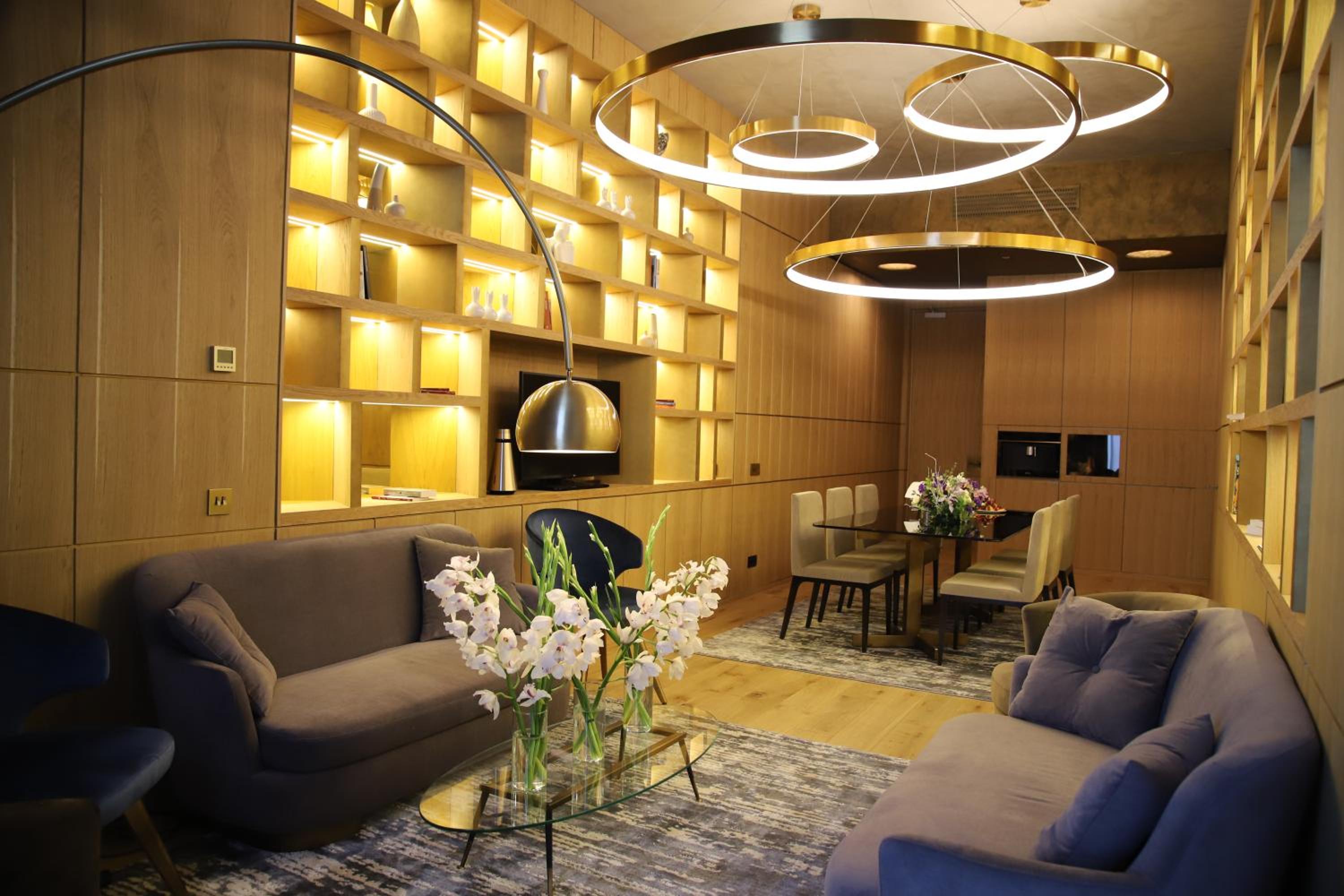 Presidential Suite photo 1