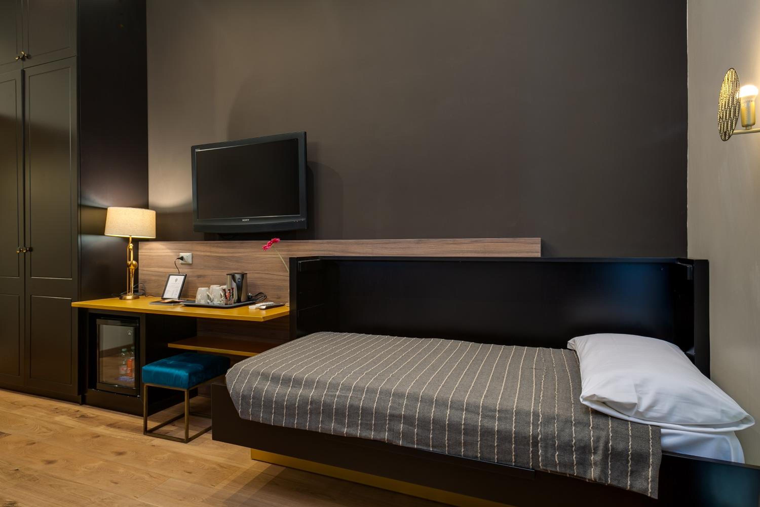 Deluxe Double Room photo 3