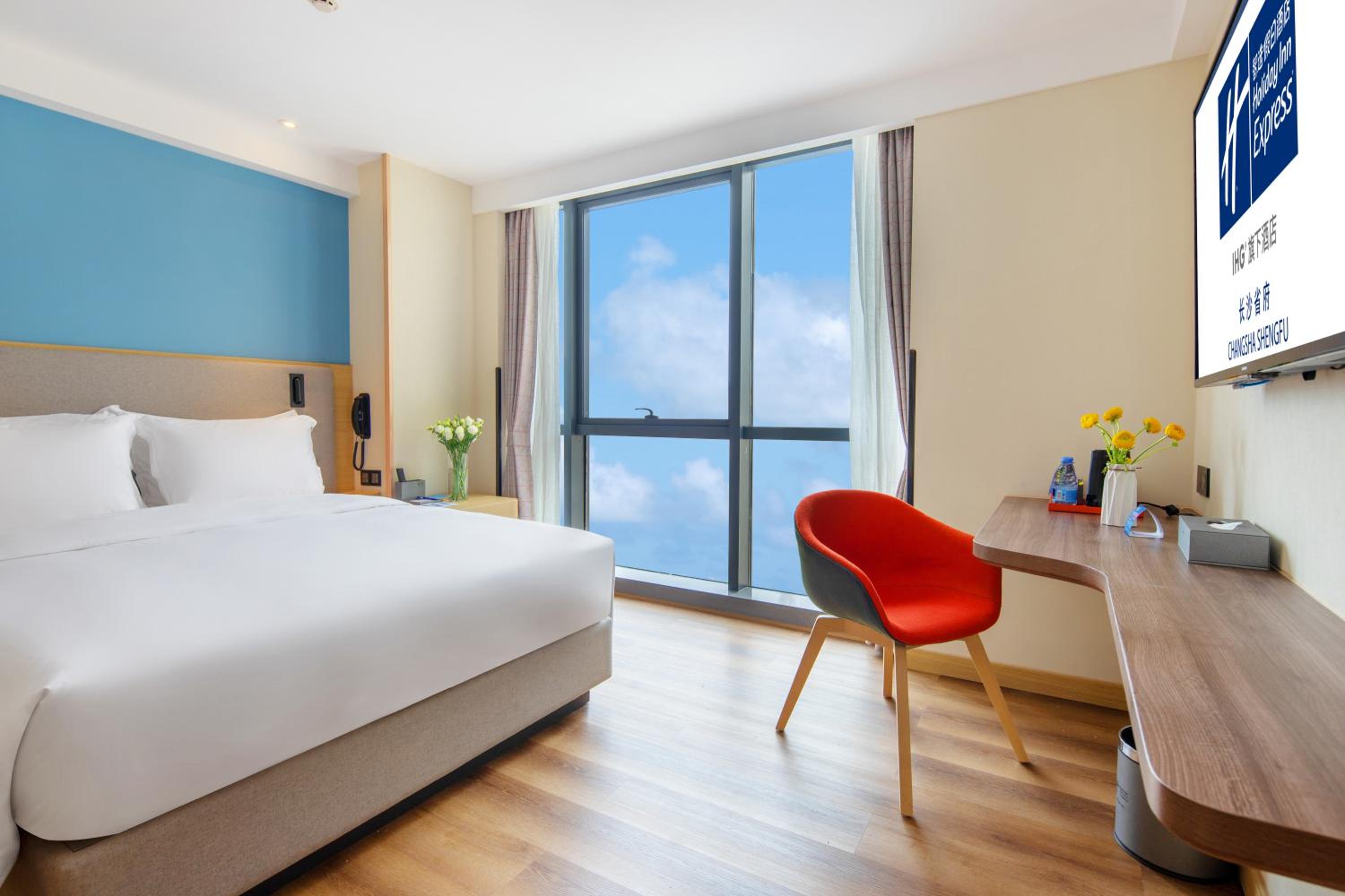 Standard King Room - Photo 1