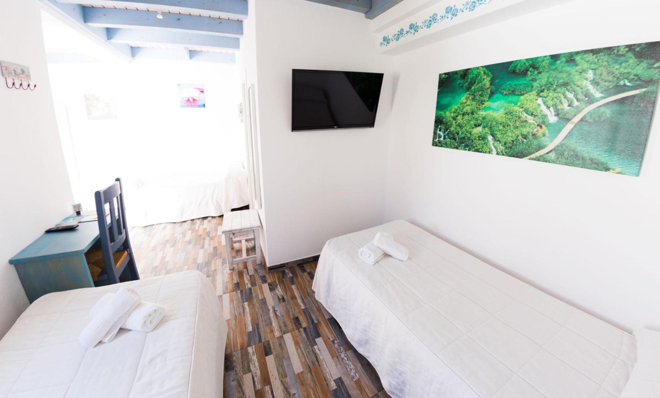 Triple Room photo 2