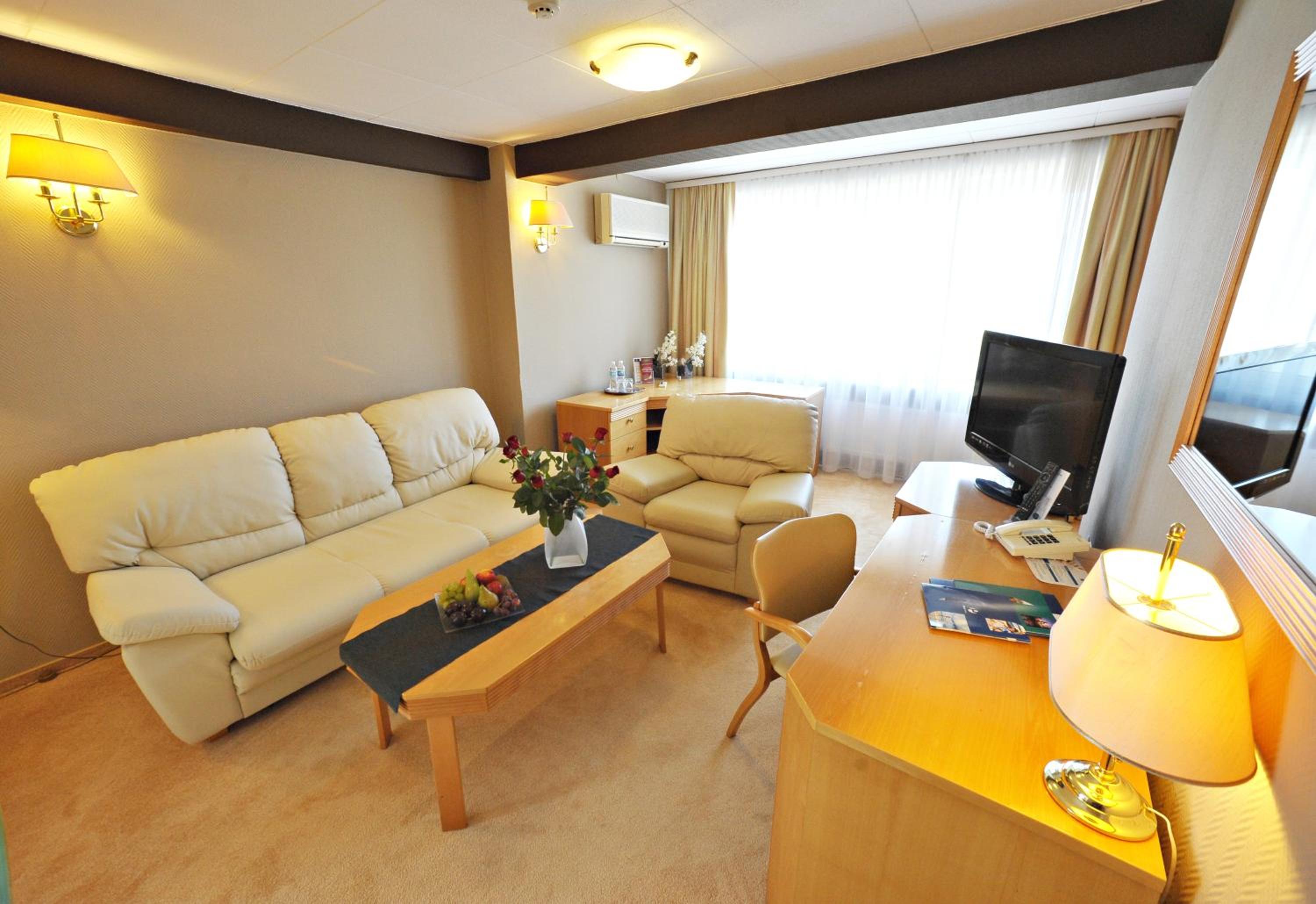 Apartment - Photo 4