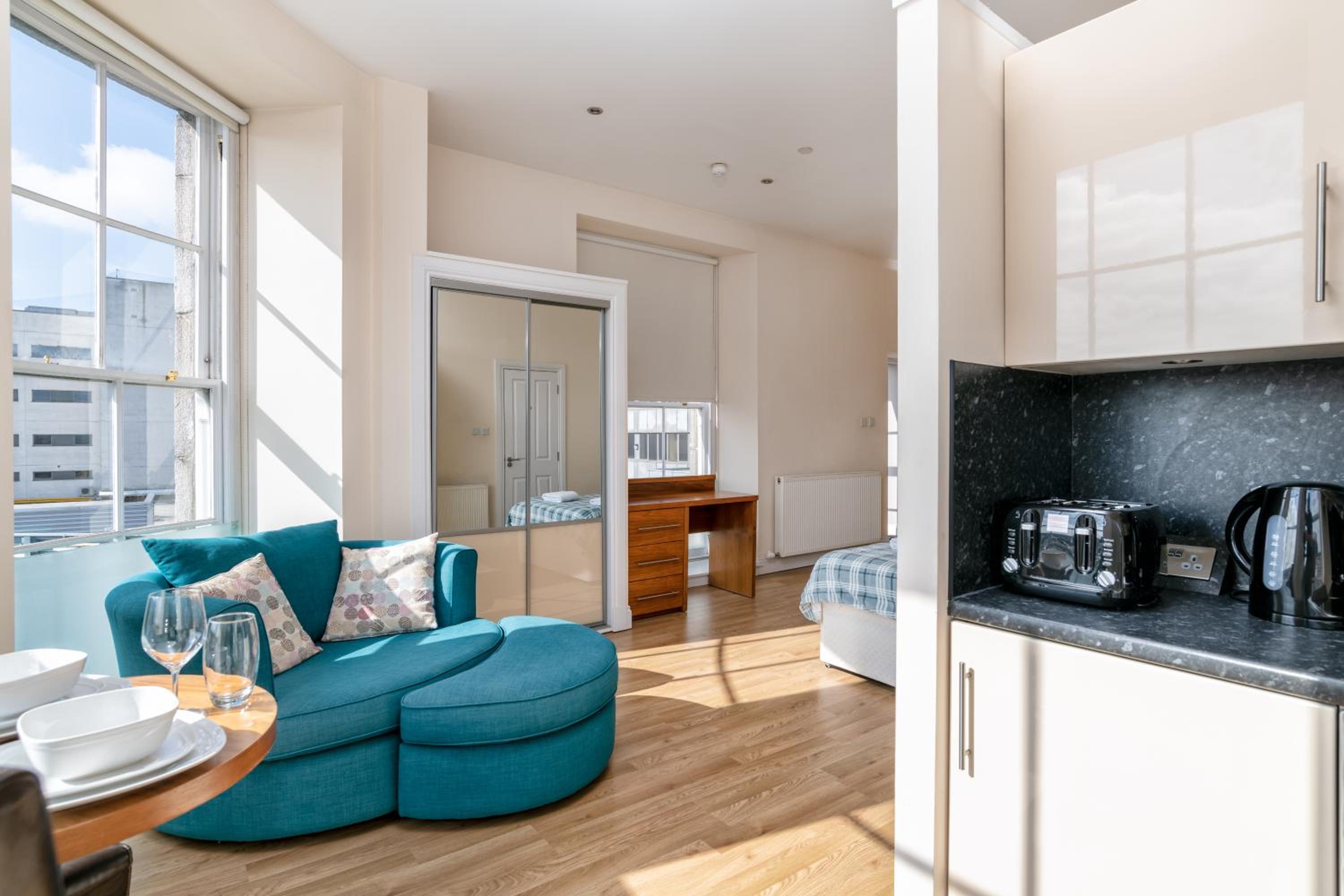 Studio Apartment with Sea View