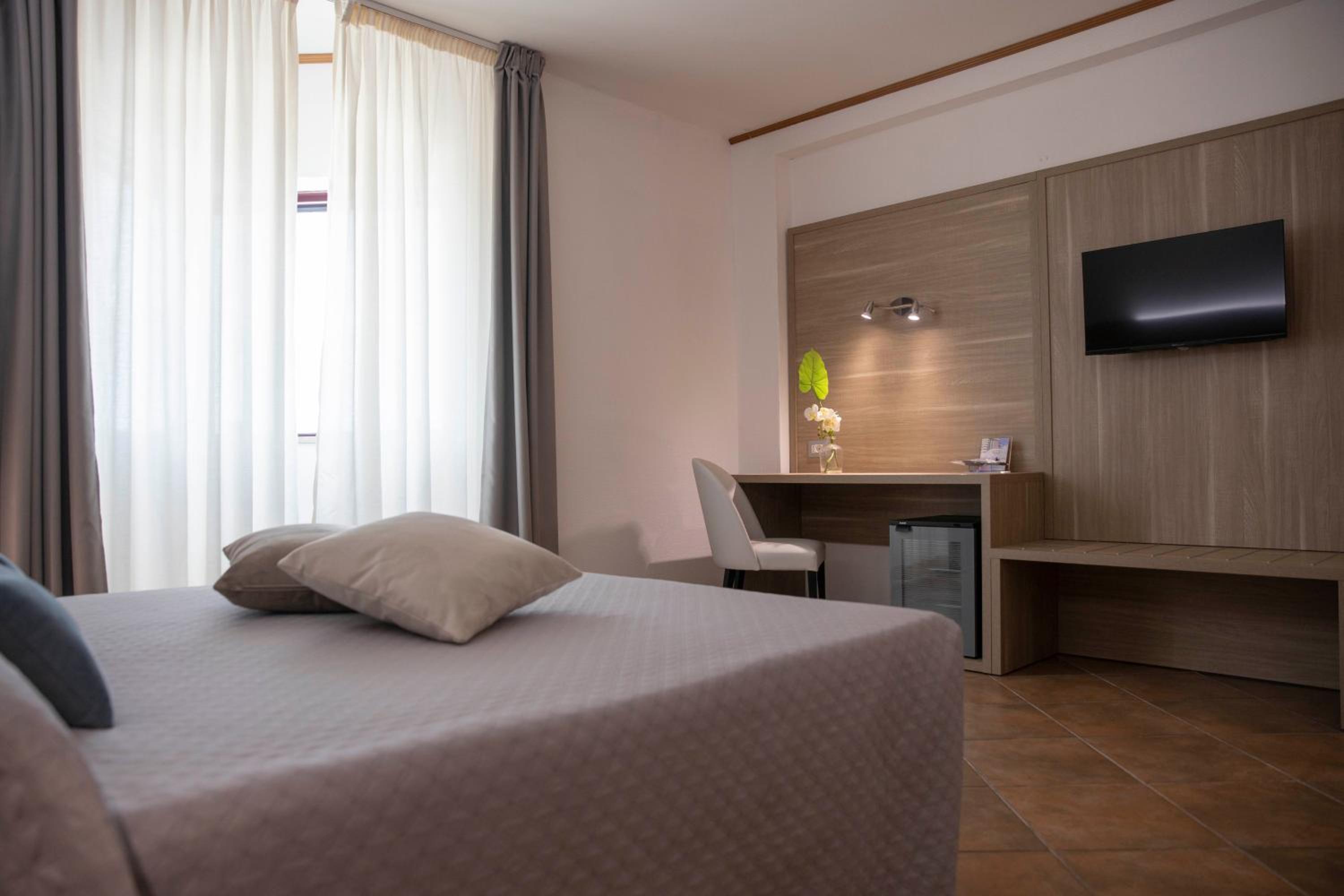 Double Room - Photo 20
