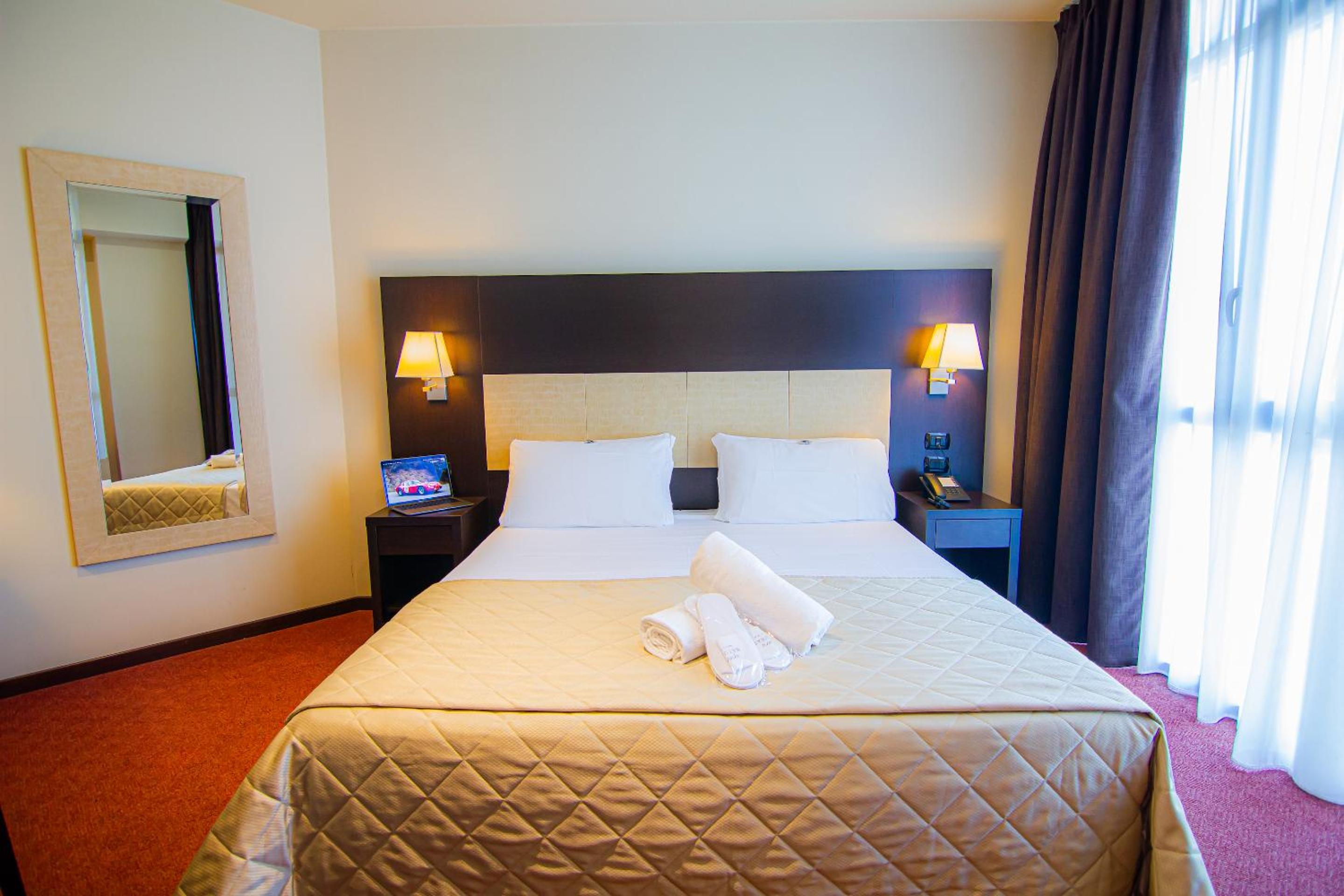 Superior Double or Twin Room - Photo 3