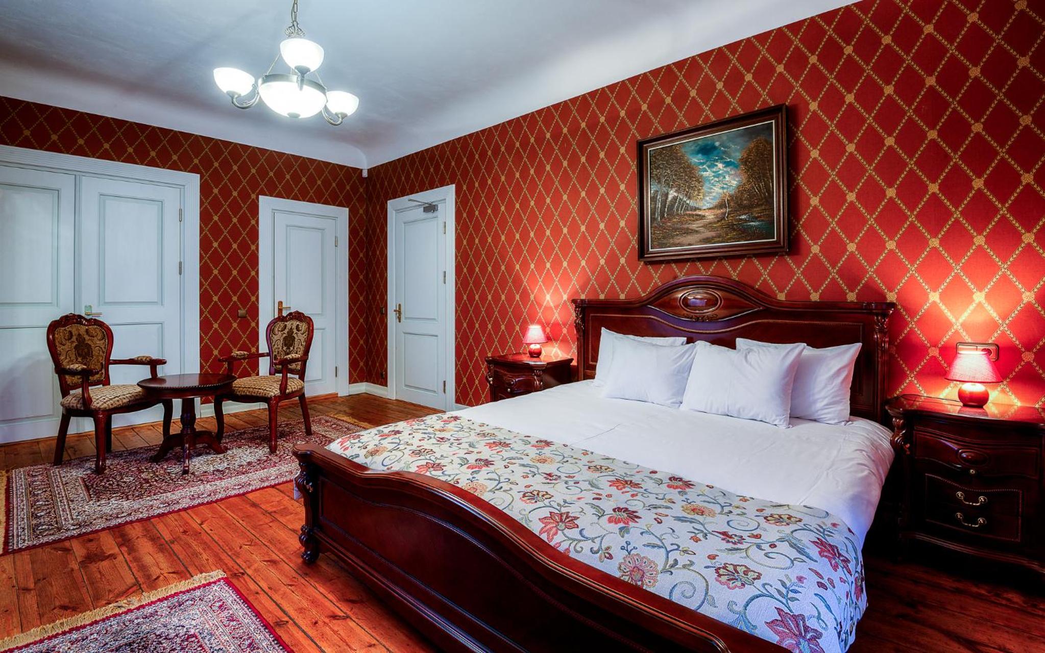 Deluxe Double Room with Shower