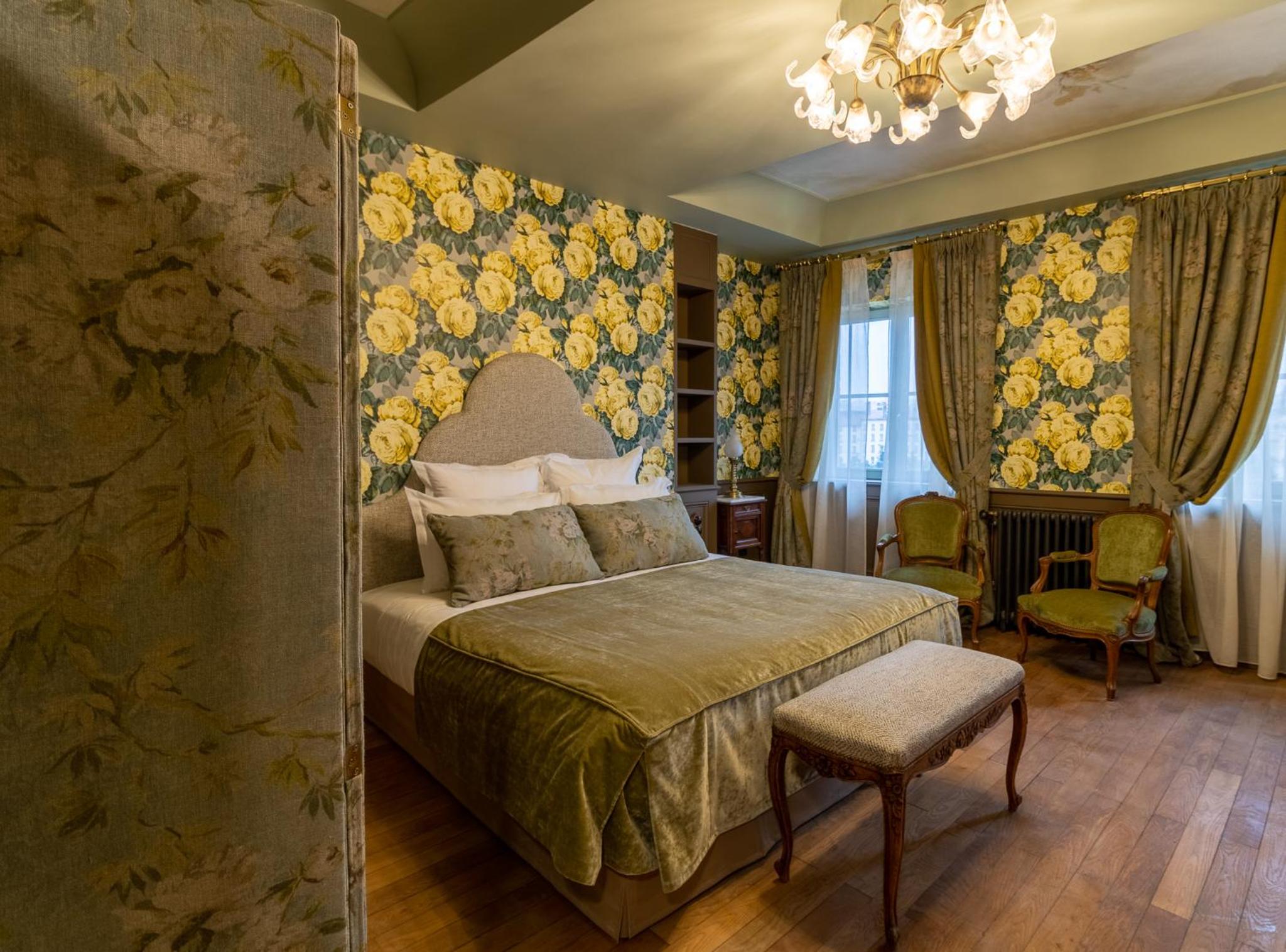 Prestige King Room - Photo 14