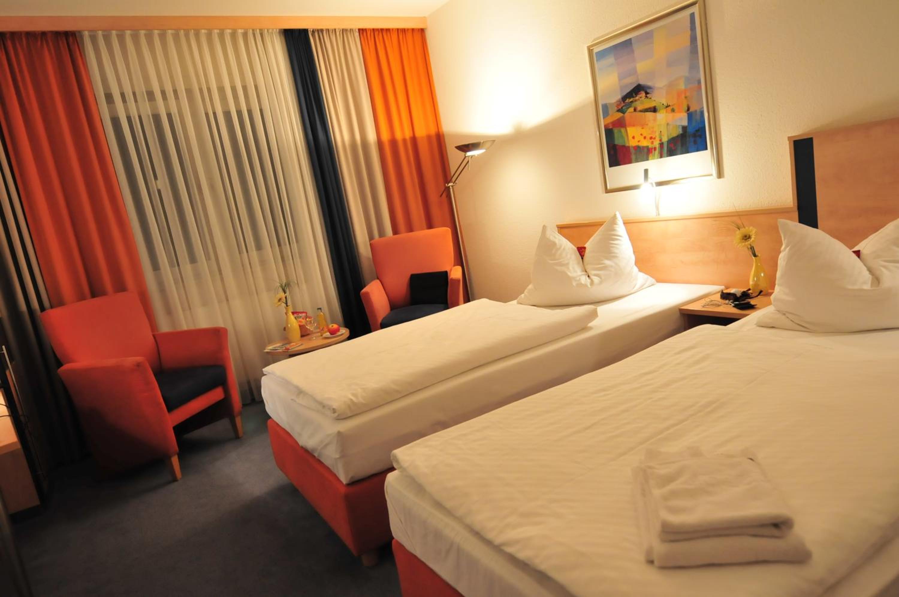 Single Room photo 2